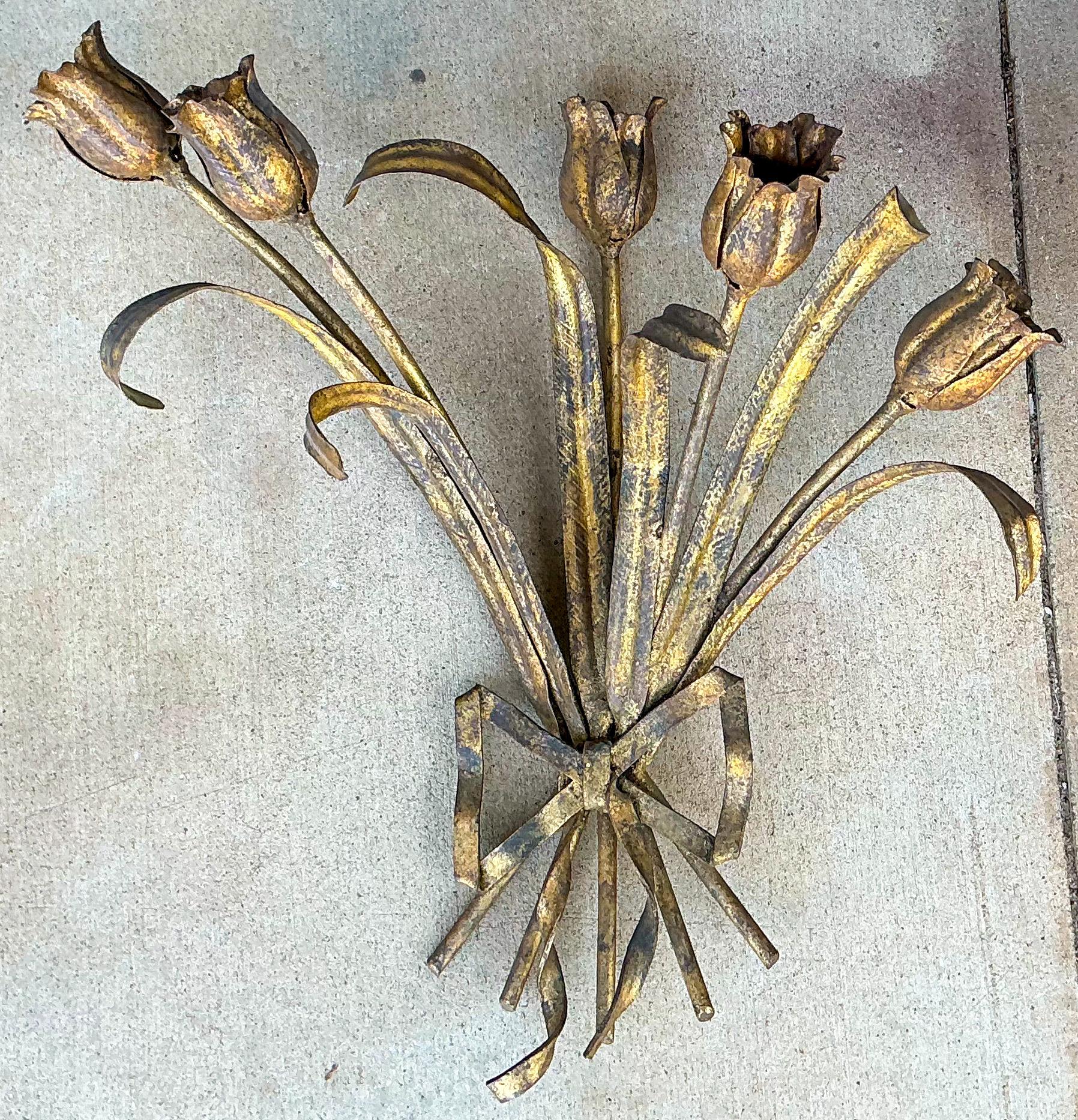 1960s Hollywood Regency Italian Gilt Metal Tulip Bouquet Wall Sconces - S/2 For Sale 1