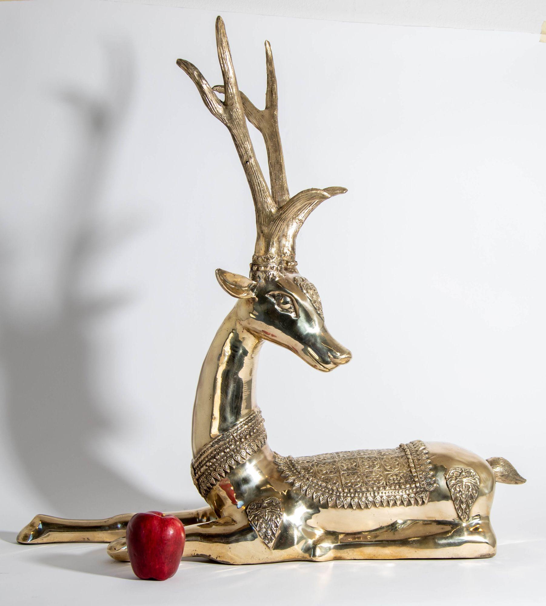 1960s Hollywood Regency Large Brass Deer by Sarreid Ltd, Spain For Sale 2