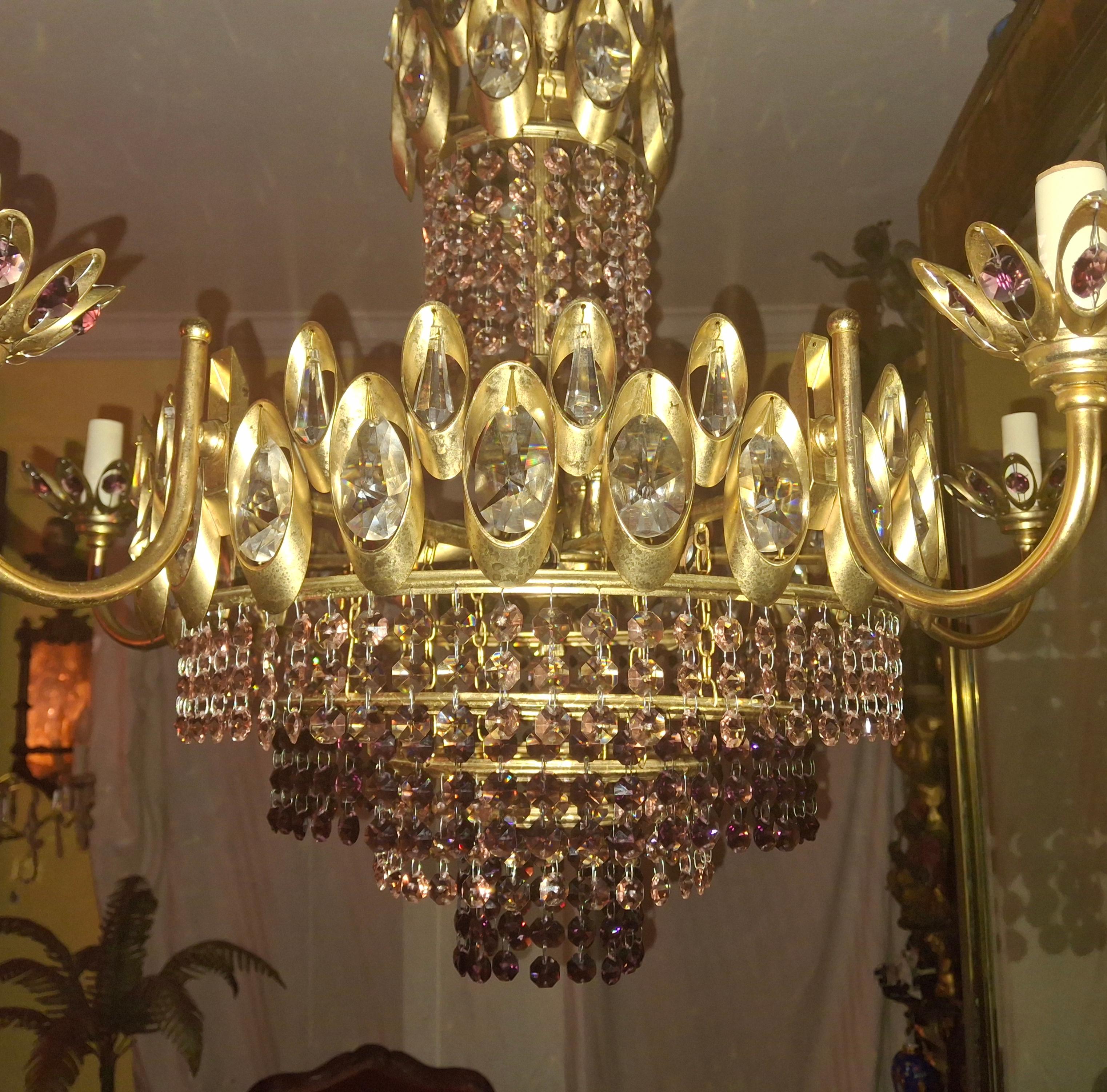 Lampadario a 15 luci Hollywood Regency del 1960 in cristallo rosa e ametista di Palwa in vendita 5