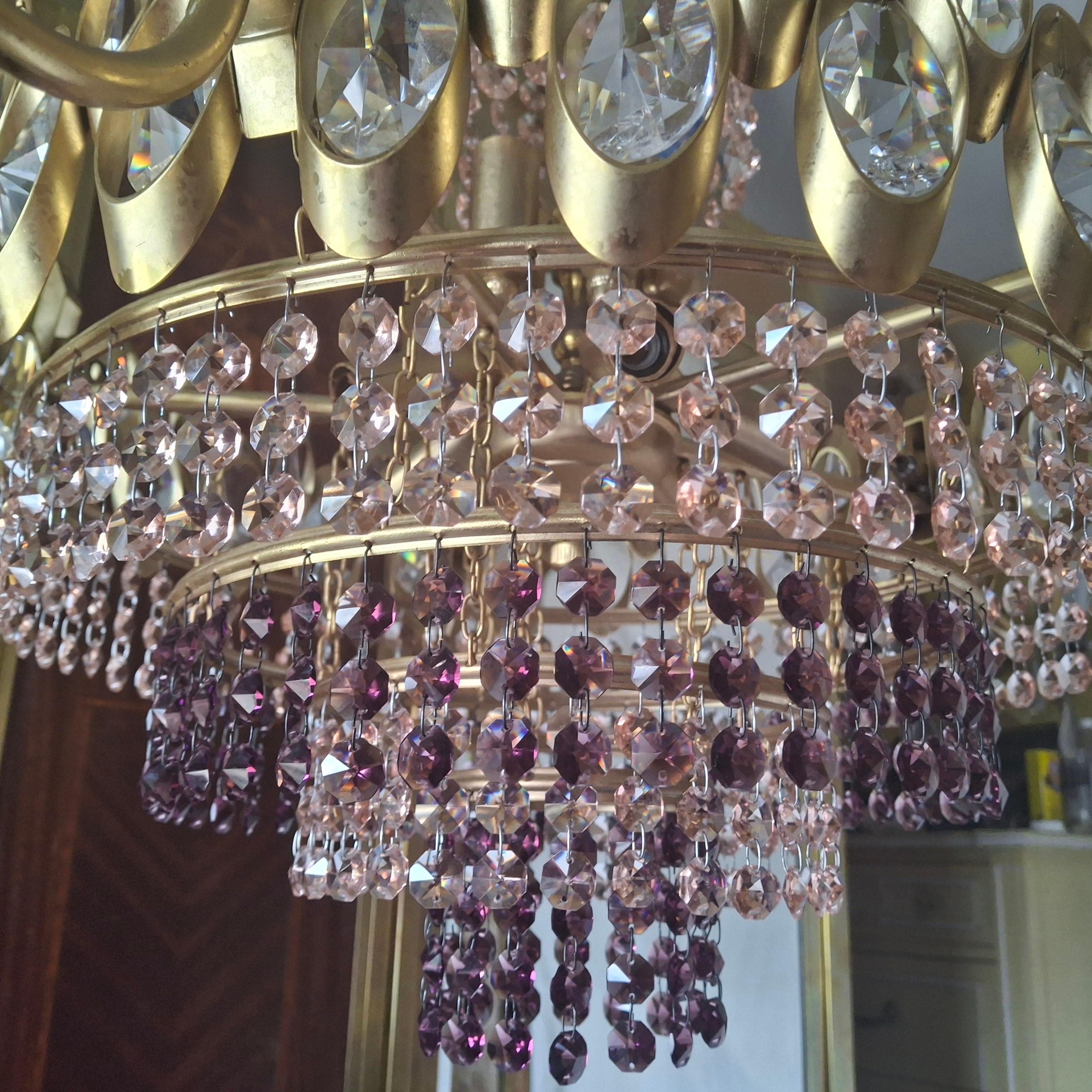 Lampadario a 15 luci Hollywood Regency del 1960 in cristallo rosa e ametista di Palwa in vendita 14