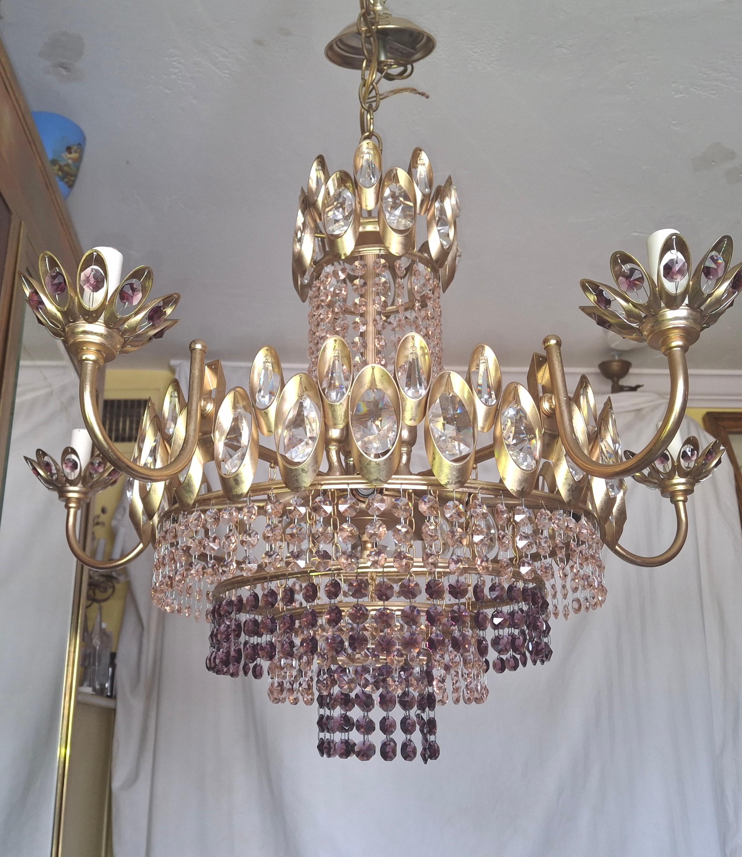 Lampadario a 15 luci Hollywood Regency del 1960 in cristallo rosa e ametista di Palwa in vendita 3