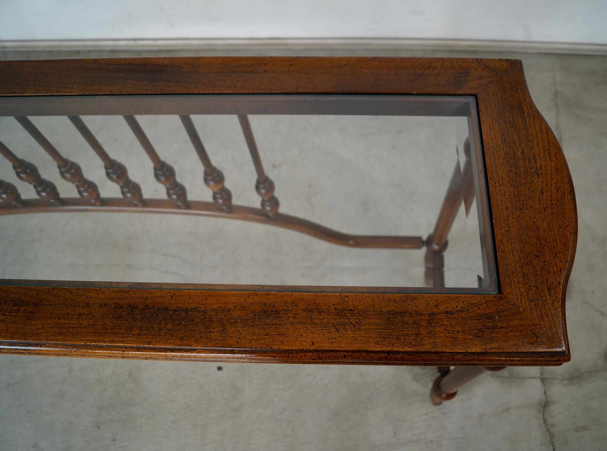 1960's Hollywood Regency Spanish Entrance Table / Console Table en vente 10