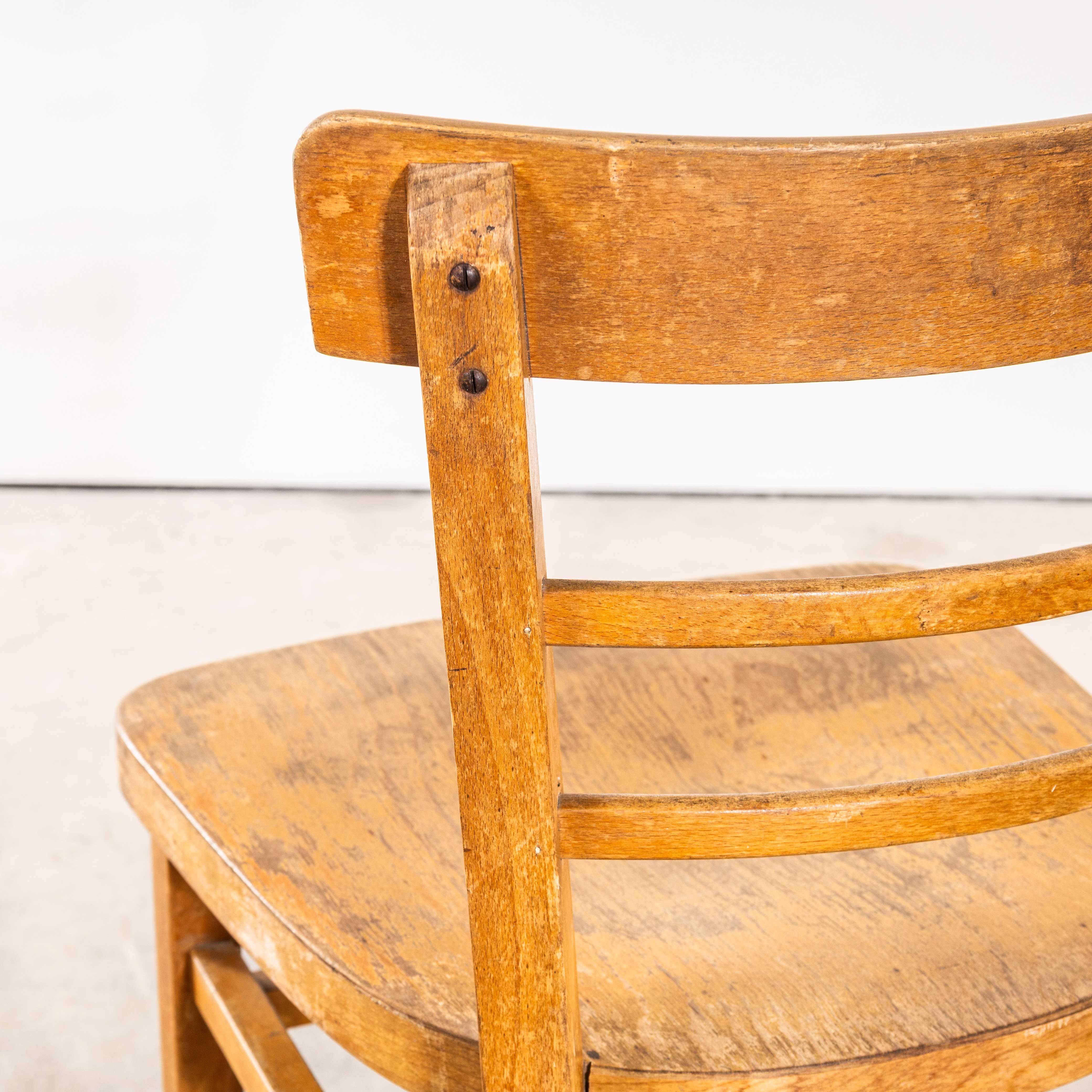 Sedie da pranzo a due gradini con schienale a scala del 1960 Honey in vendita 5