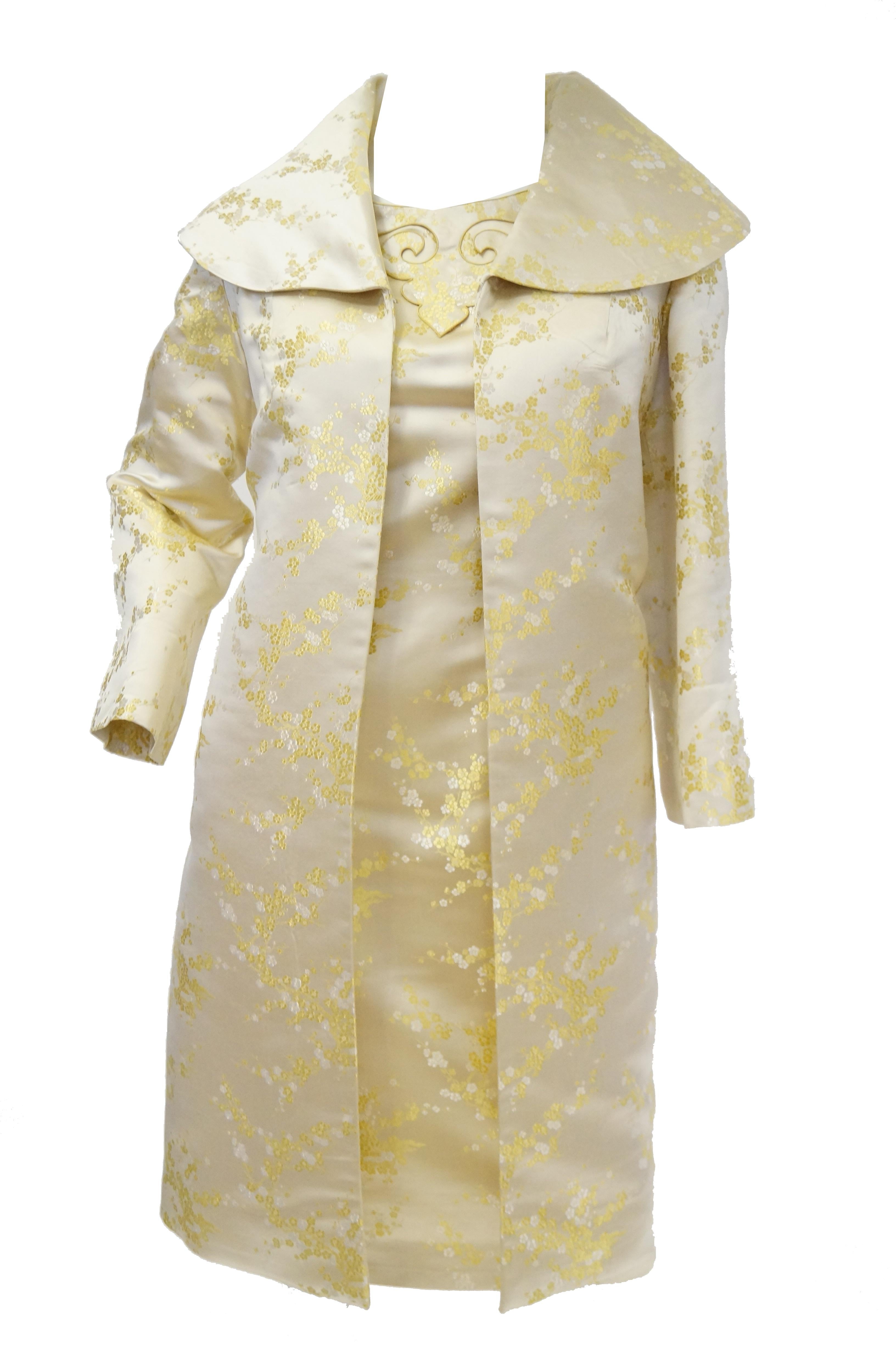  1960s Hong Kong Gold Cherry Blossom Floral Brocade Cocktail Dress and Coat For Sale 6