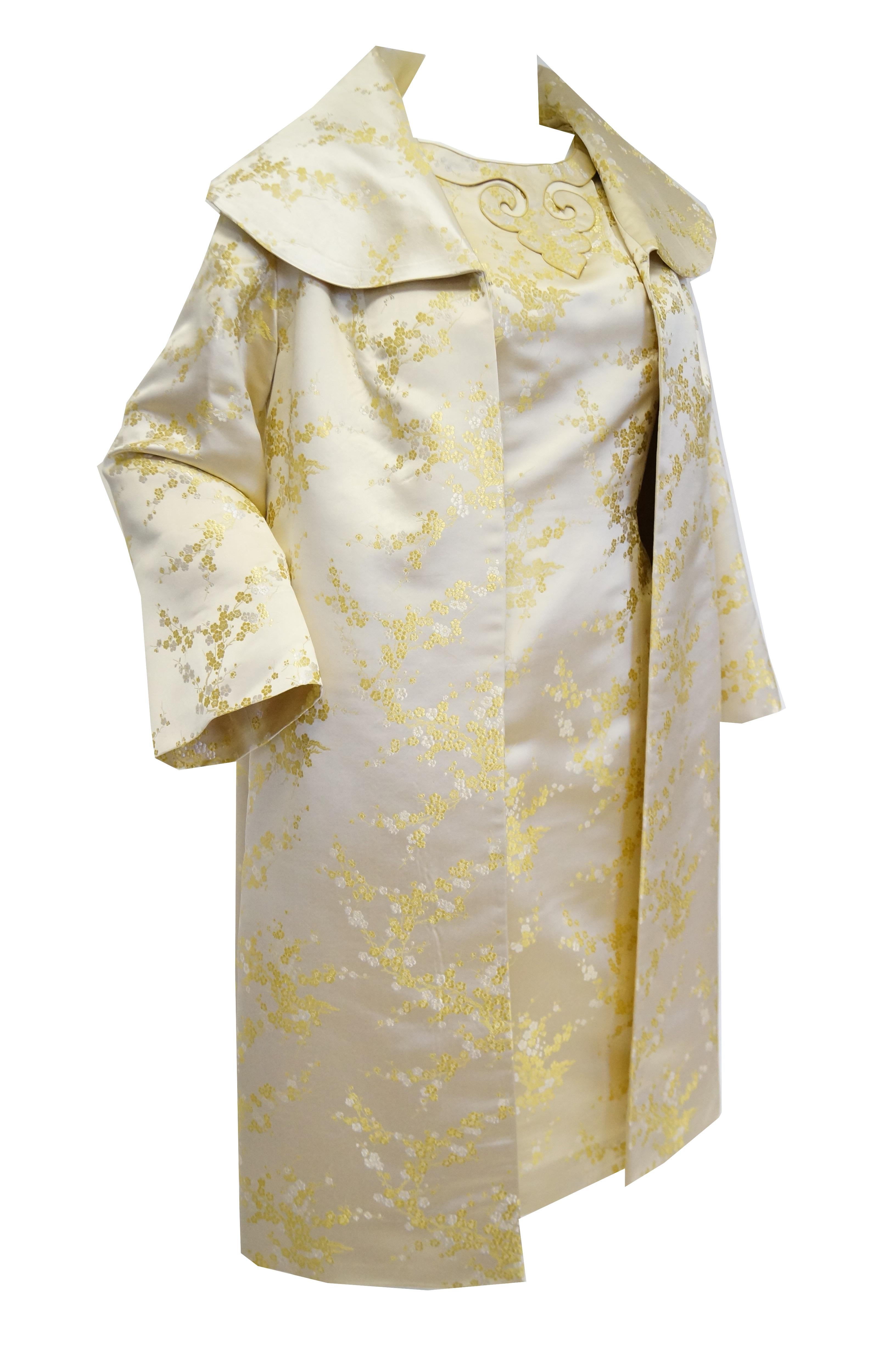  1960s Hong Kong Gold Cherry Blossom Floral Brocade Cocktail Dress and Coat For Sale 10