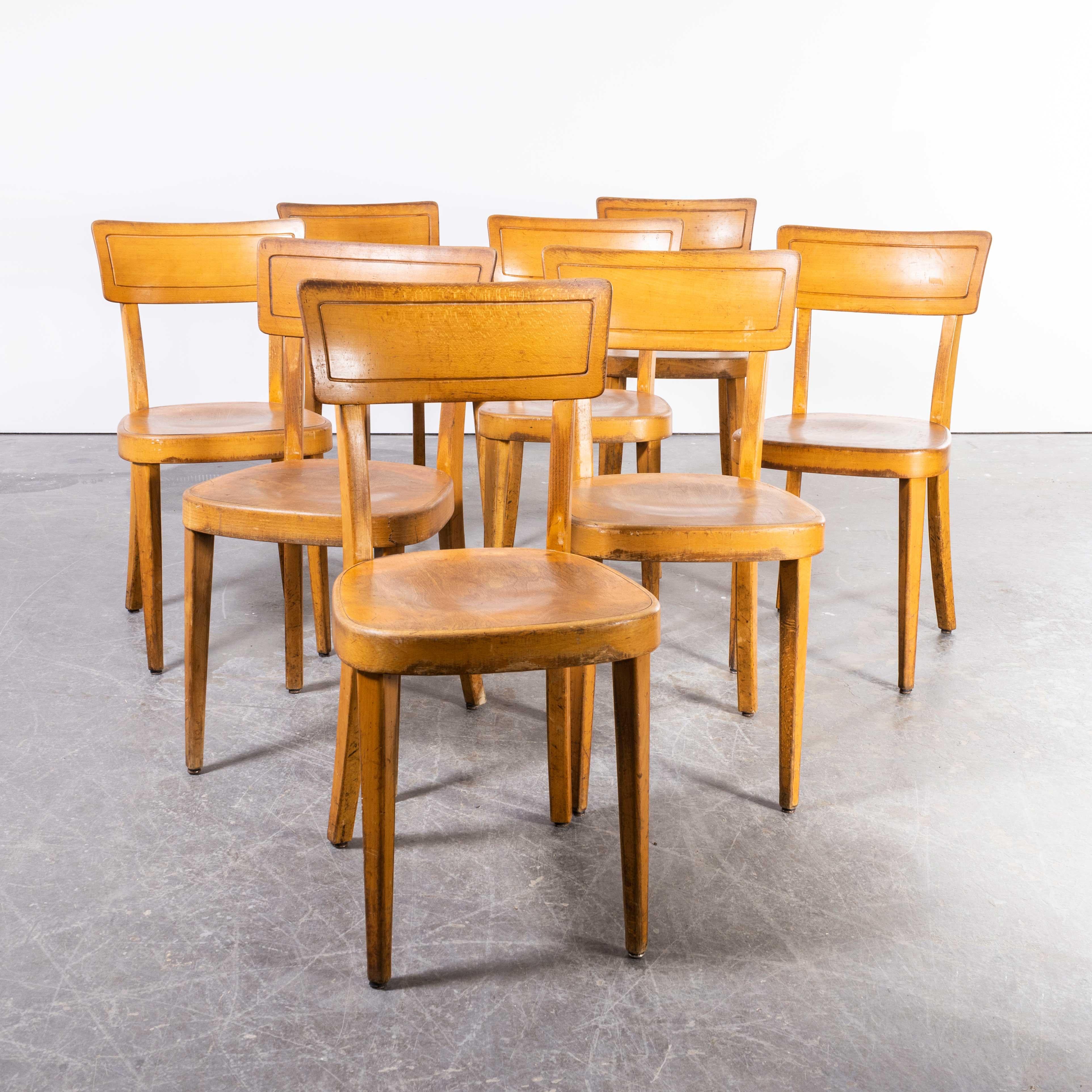 1960’s Horgen Glarus Beech Saddle Back Dining Chairs – Set Of Eight
1960’s Horgen Glarus Beech Saddle Back Dining Chairs – Set Of Eight. One of the best sets of chairs we have sourced and our first from Horgen Glarus the oldest surviving furniture