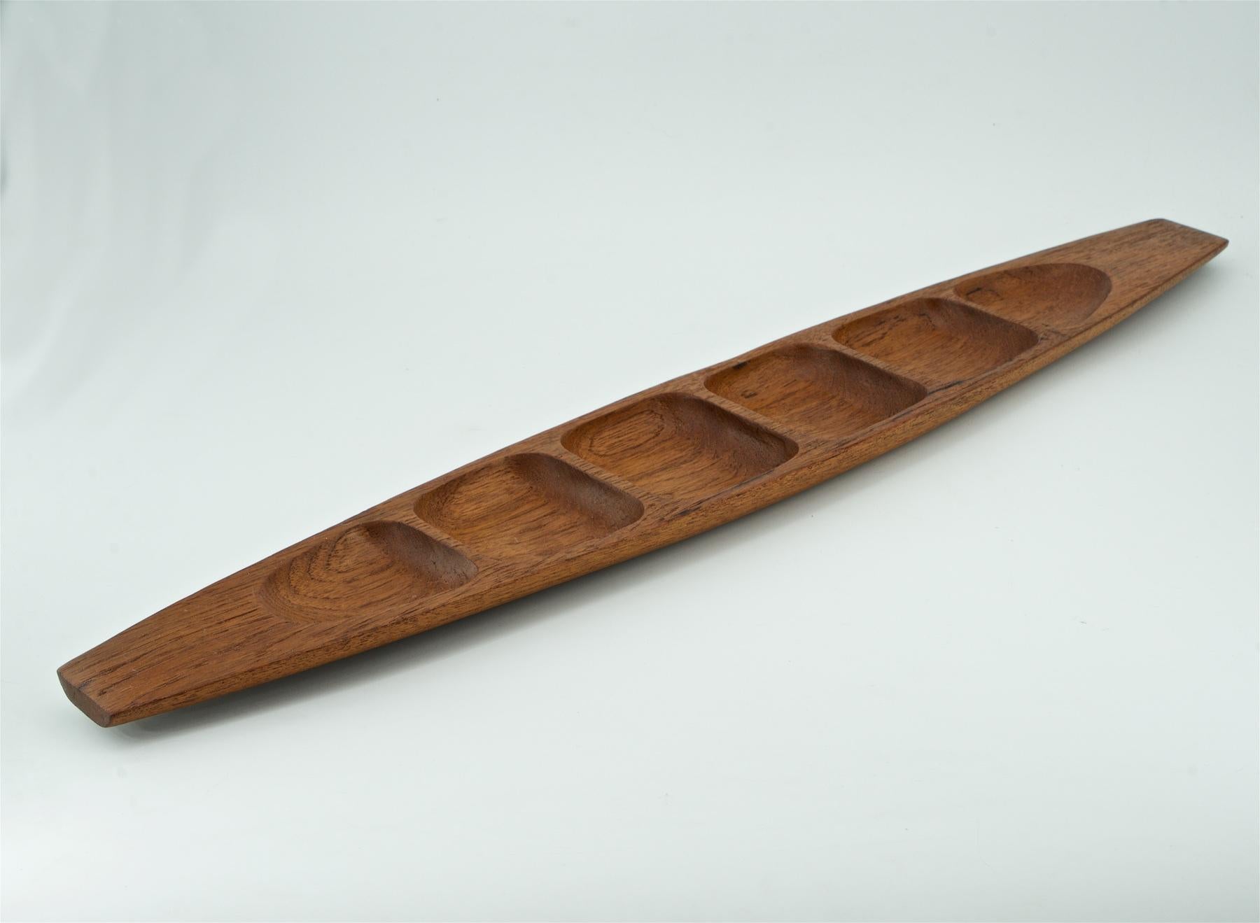 American 1960s Aegte Gondola Hors d'oeuvre Teak Dish Platter Centerpiece Tray Mid-Century