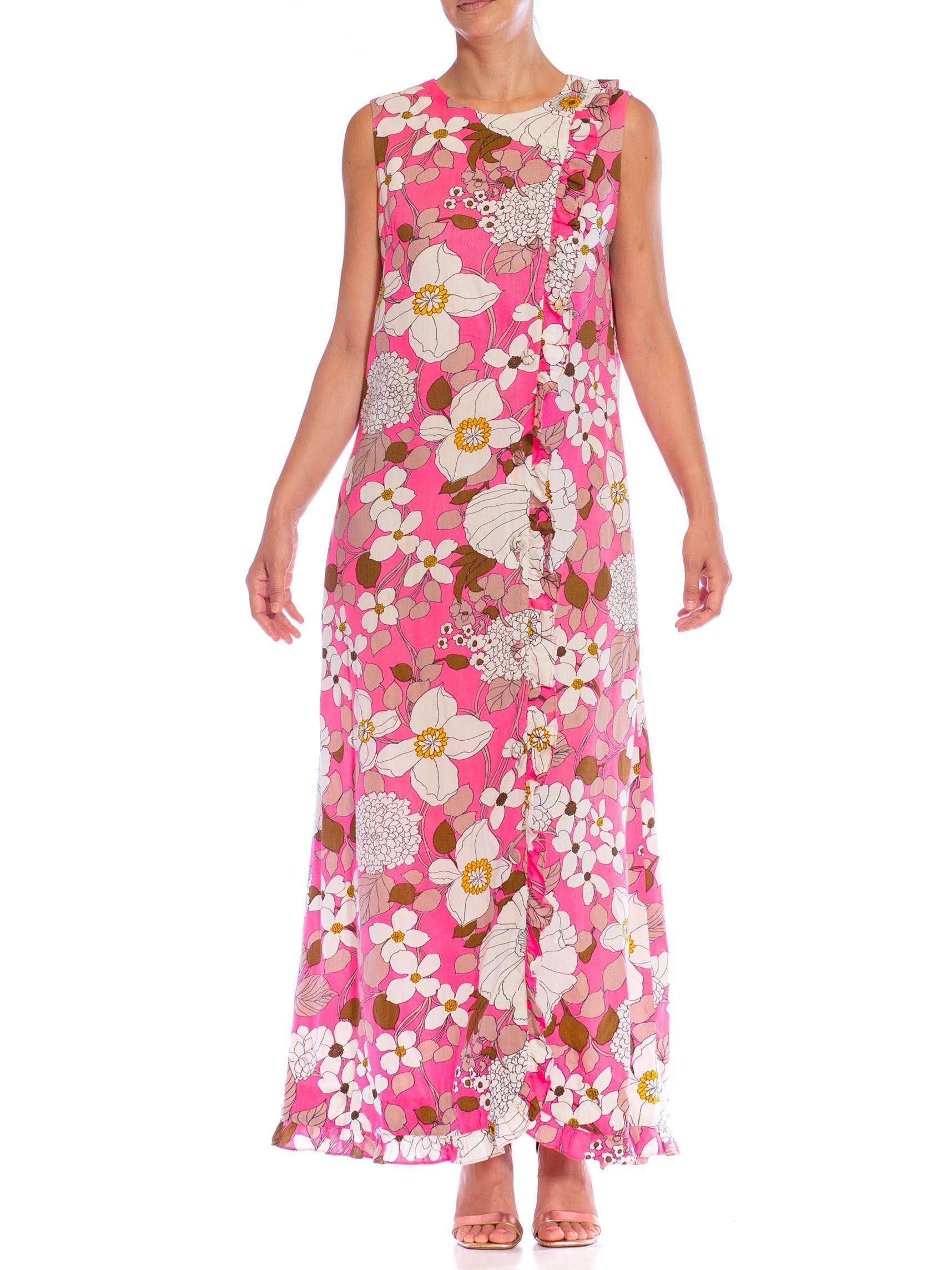 1960S Hot Pink Cotton Barkcloth Made In Hawaii Hawaiian Dress For Sale 1