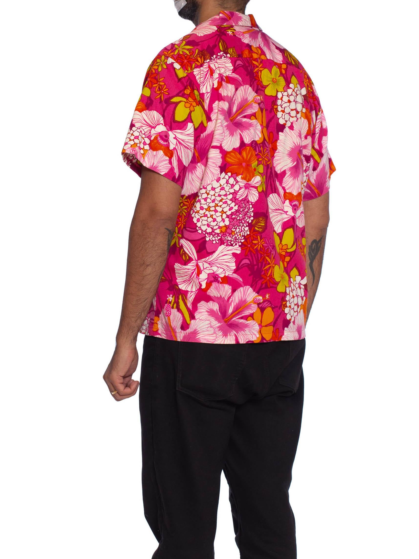 1960S Hot Pink Cotton Barkcloth Men's Hawaiian Tropical Print Shirt 2