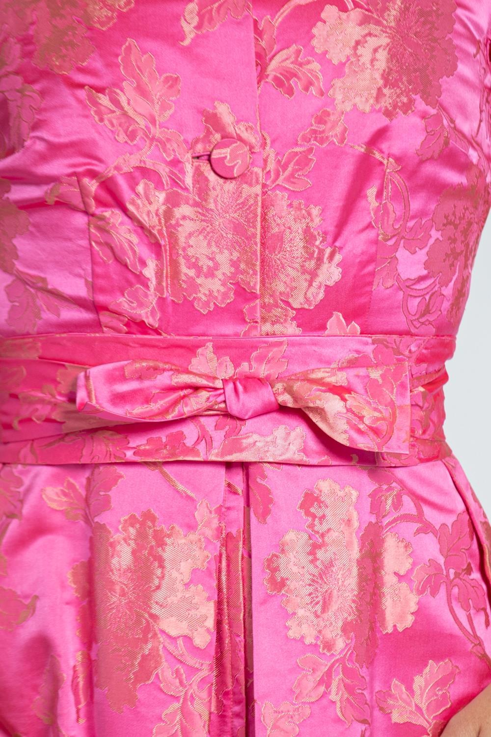1960S Hot Pink & Gold Silk Jacquard Gown With Belt For Sale 4
