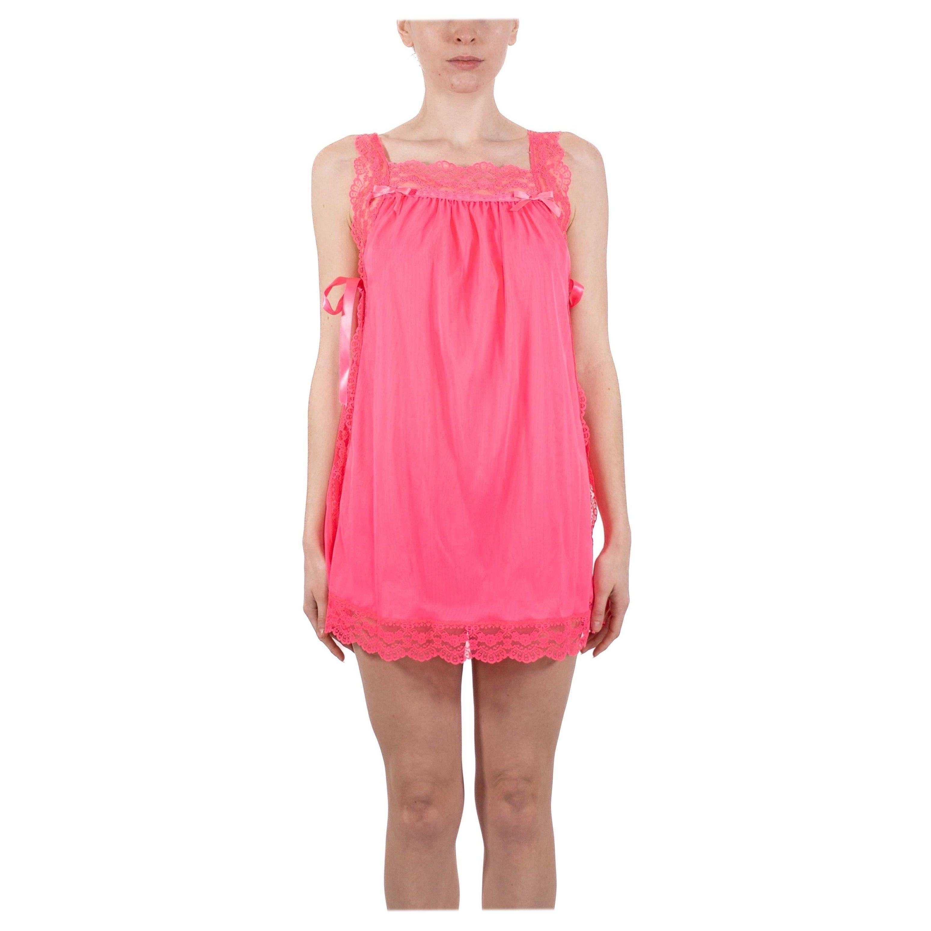 1960S Hot Pink Poly/Nylon Tricot Jersey Lace Trimmed Mod Negligee & Panty Set