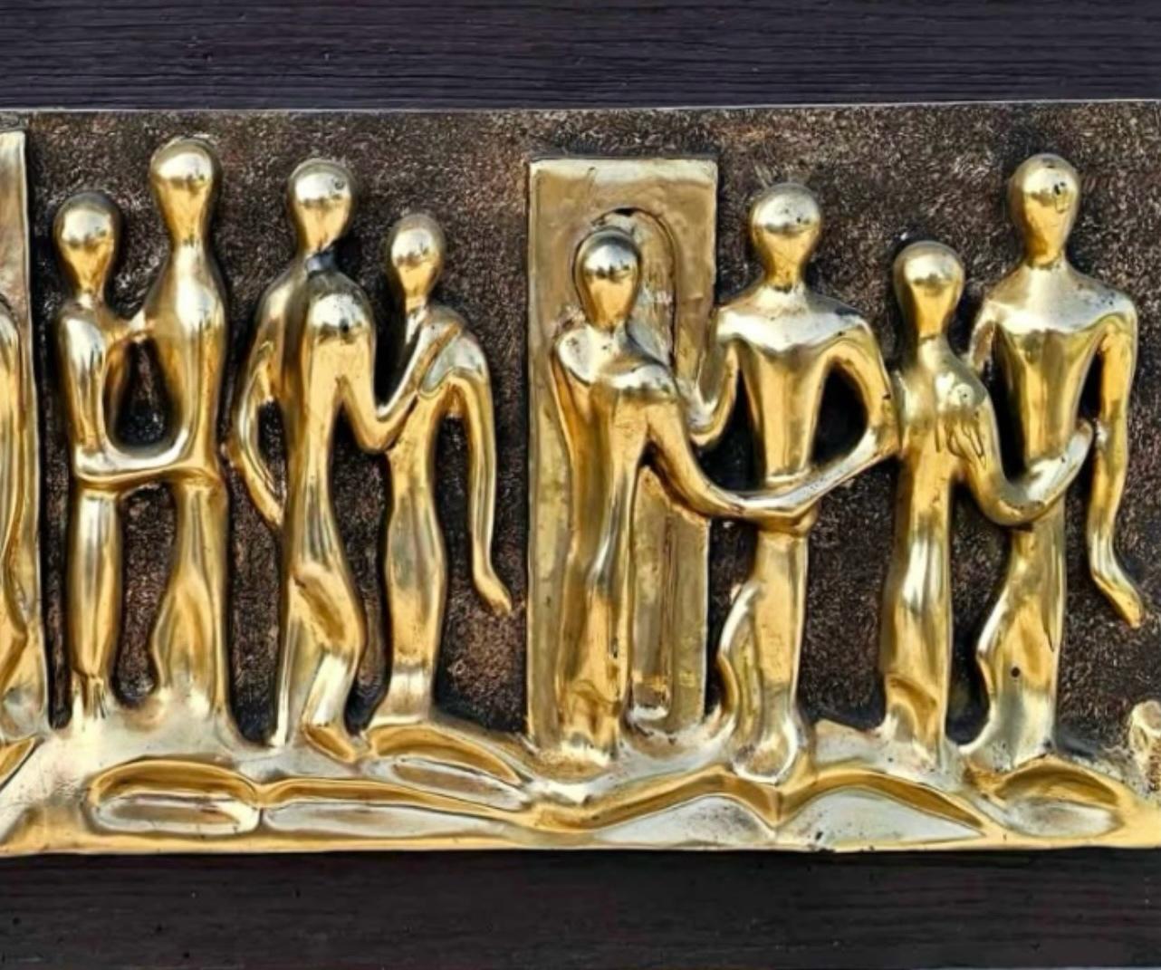 American “Lovers” Huge Brutalist Fiberglass Wall Sculpture Espada for Finesse Originals For Sale