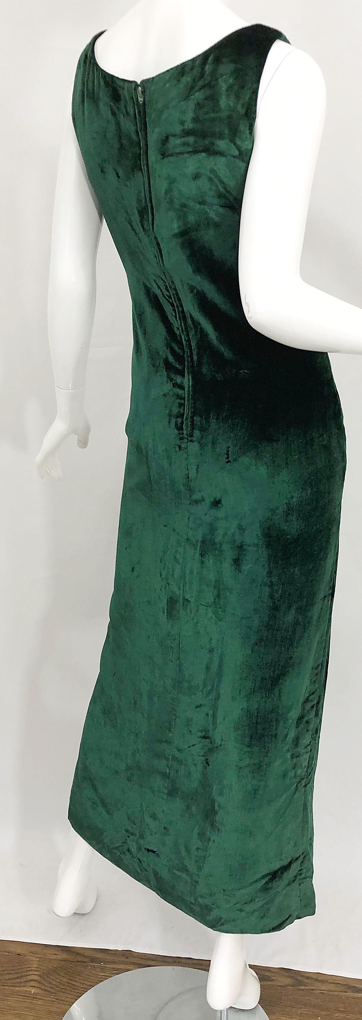 1960s Hunter Forest Green Silk Velvet Rhinestone Vintage 60s Gown Maxi Dress In Excellent Condition For Sale In San Diego, CA