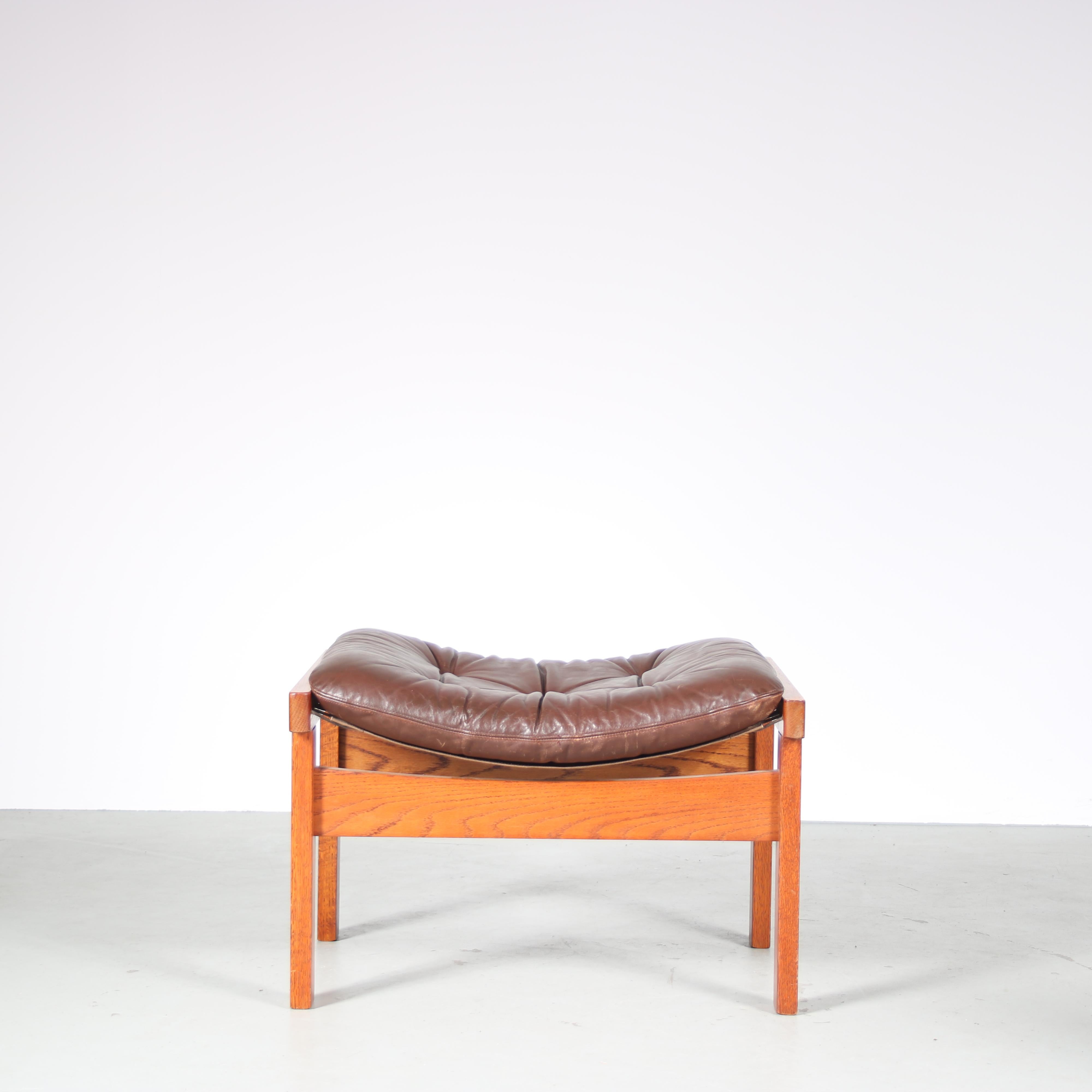 1960s “Hunting chair” + ottoman by Torbjorn Afdal for Bruksbo, Norway For Sale 12