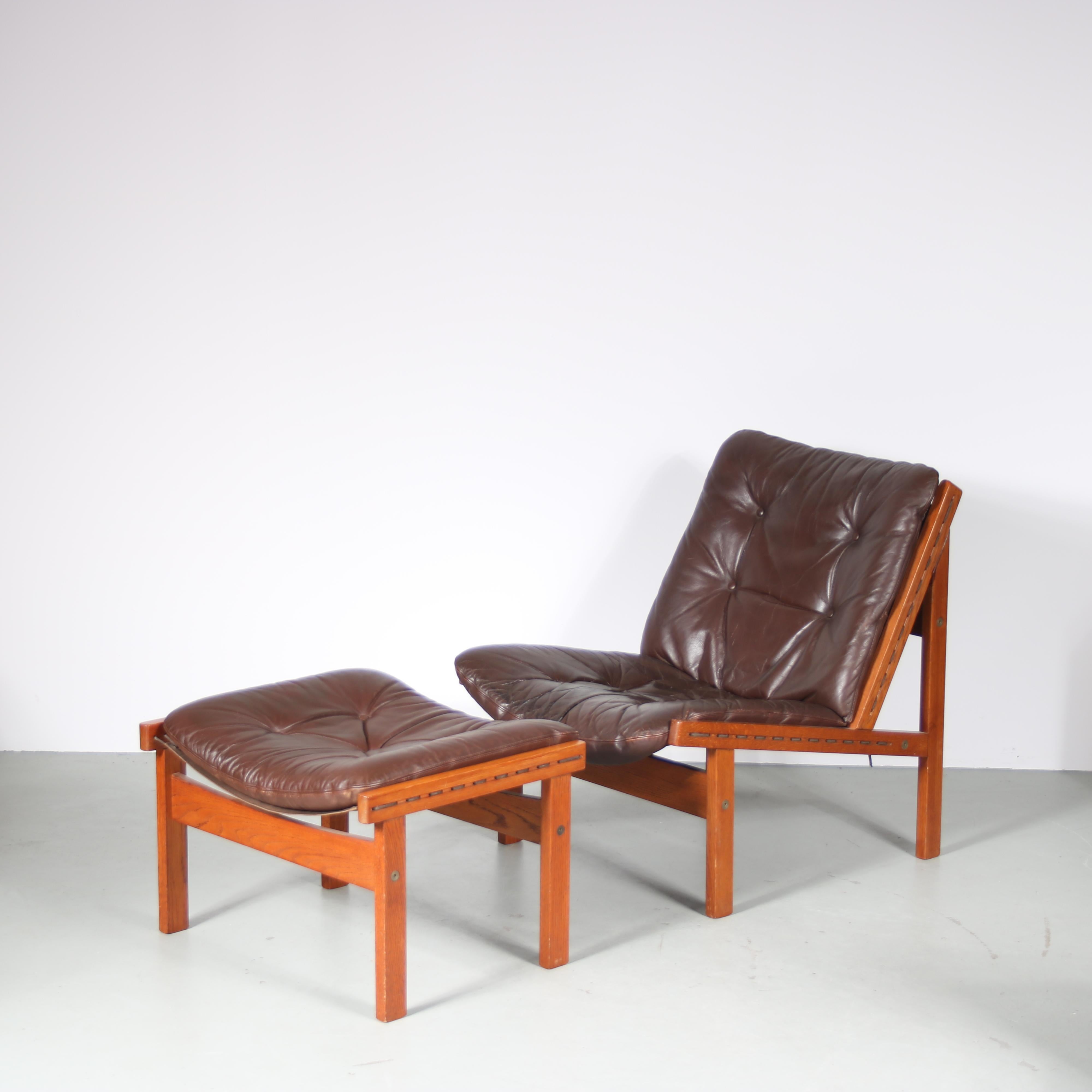 Norwegian 1960s “Hunting chair” + ottoman by Torbjorn Afdal for Bruksbo, Norway For Sale