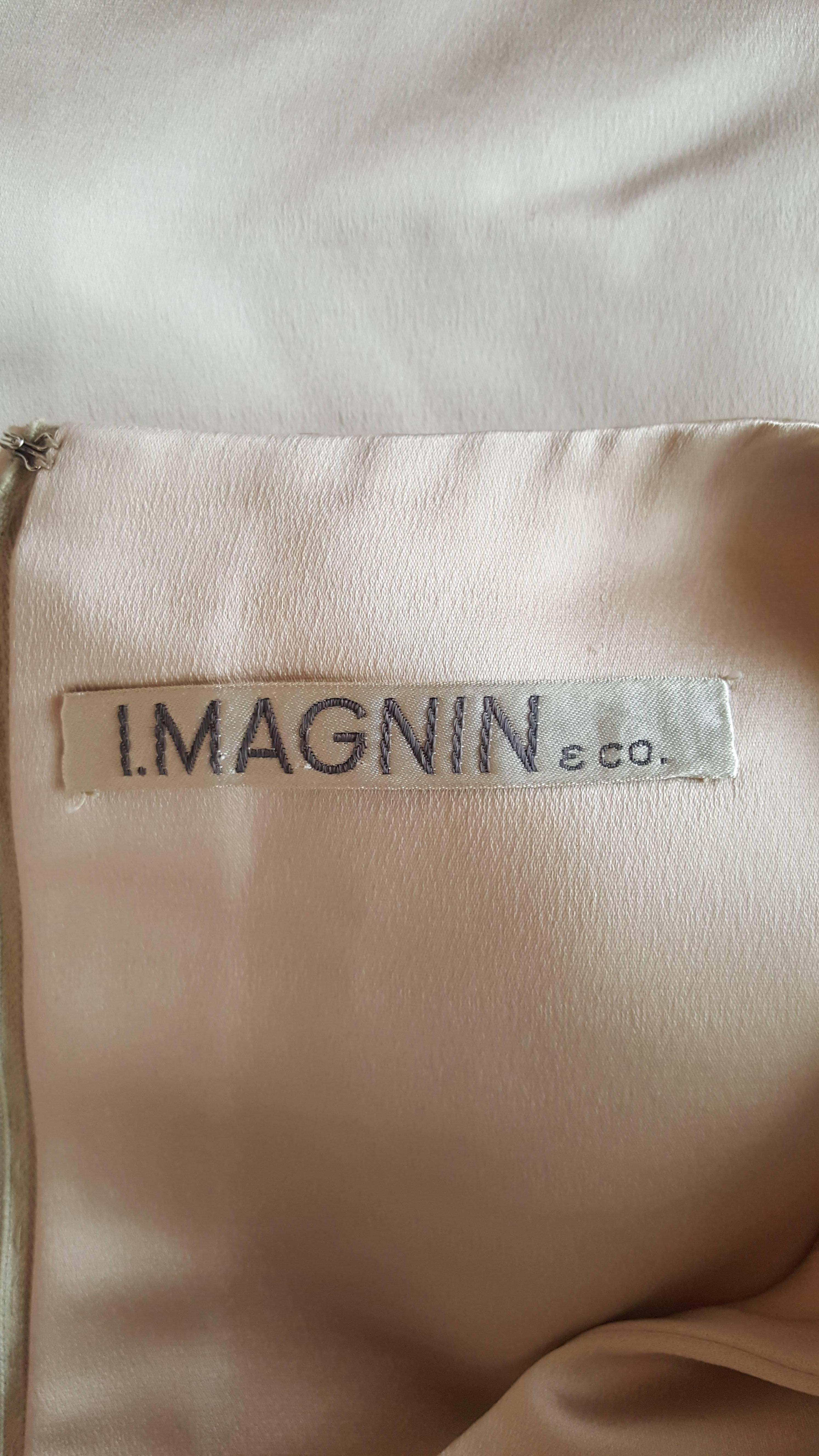 1960s I. Magnin Cream Silk Occasion Dress With Diamante Detail In Excellent Condition For Sale In London, GB