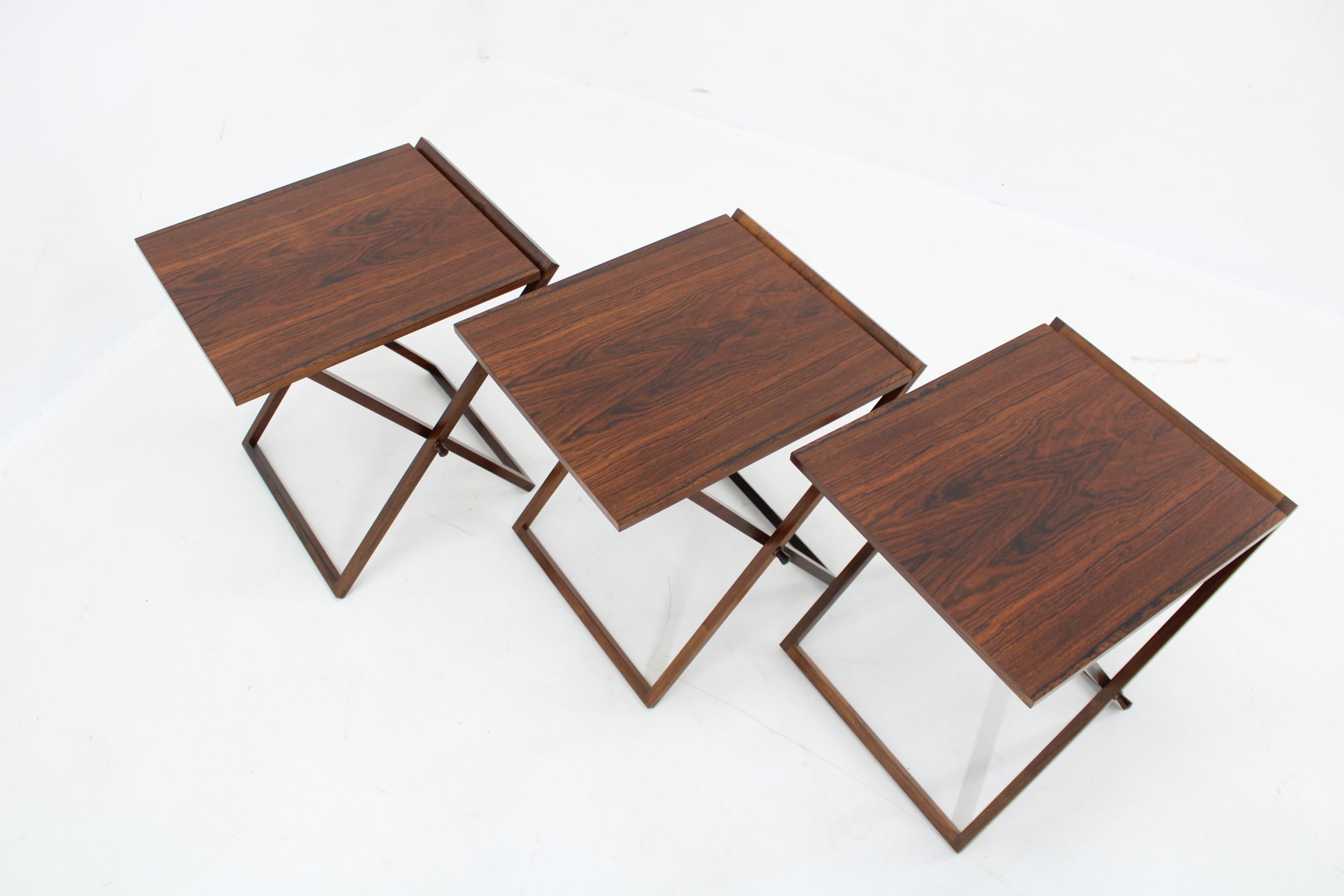 Mid-Century Modern 1960s I. Wikkelso Palisander Cabinet, Three Foldes Tables by Silkeborg, Denmark en vente