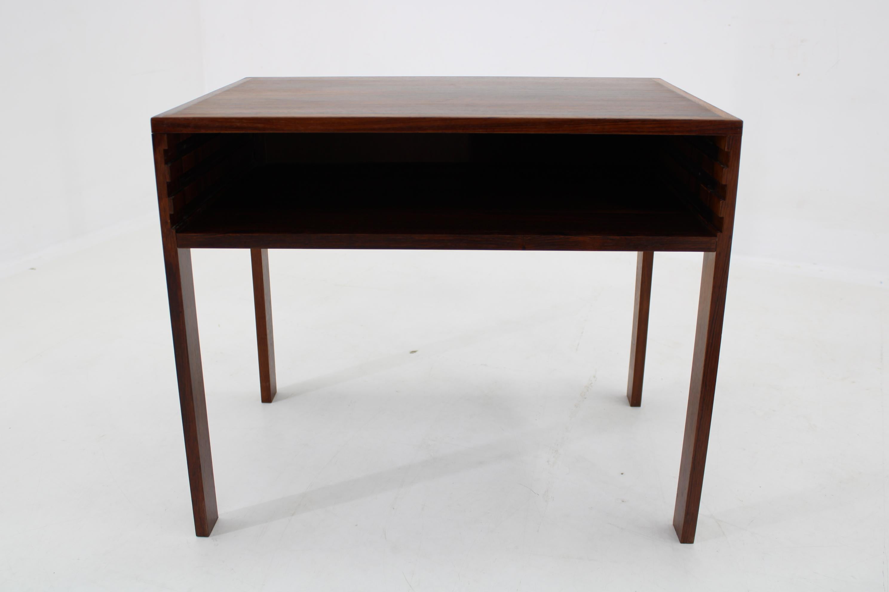 Milieu du XXe siècle 1960s I. Wikkelso Palisander Cabinet, Three Foldes Tables by Silkeborg, Denmark en vente