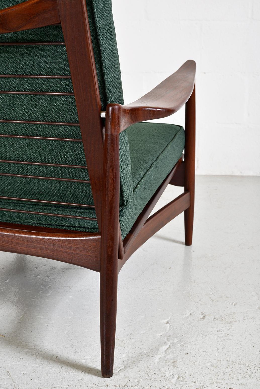 Mid-Century Modern 1960s Ib Kofod Larsen G Plan E.Gomme Danish Range Afrormosia '6245' Lounge Chair