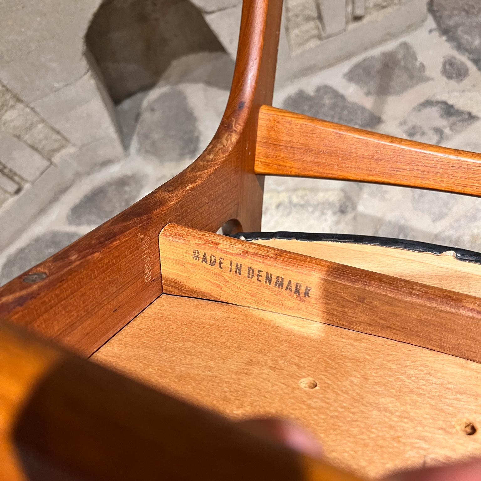 1960 Ib Kofod-Larsen Scandinavo Sei sedie da pranzo in teak in vendita 10