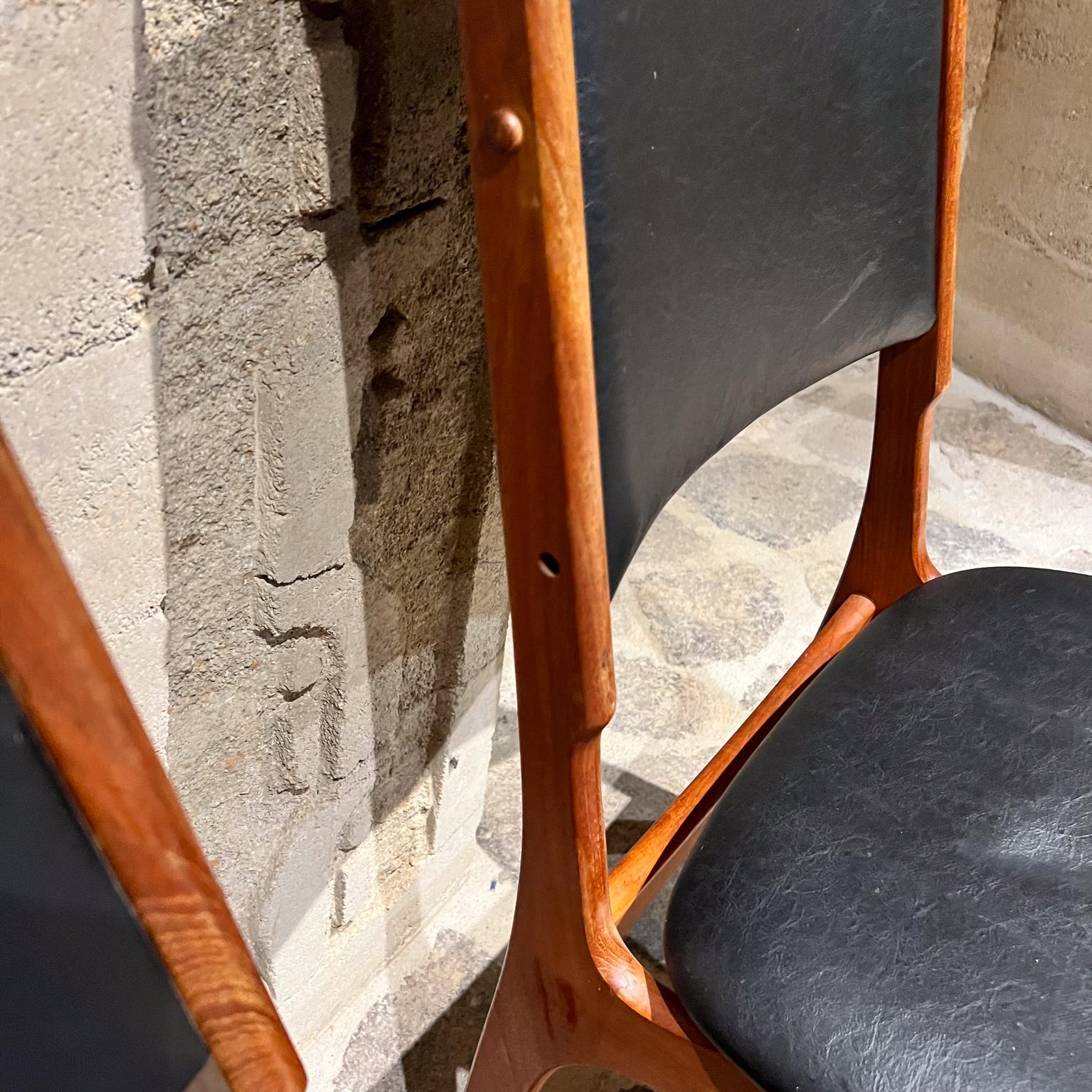 Metà XX secolo 1960 Ib Kofod-Larsen Scandinavo Sei sedie da pranzo in teak in vendita