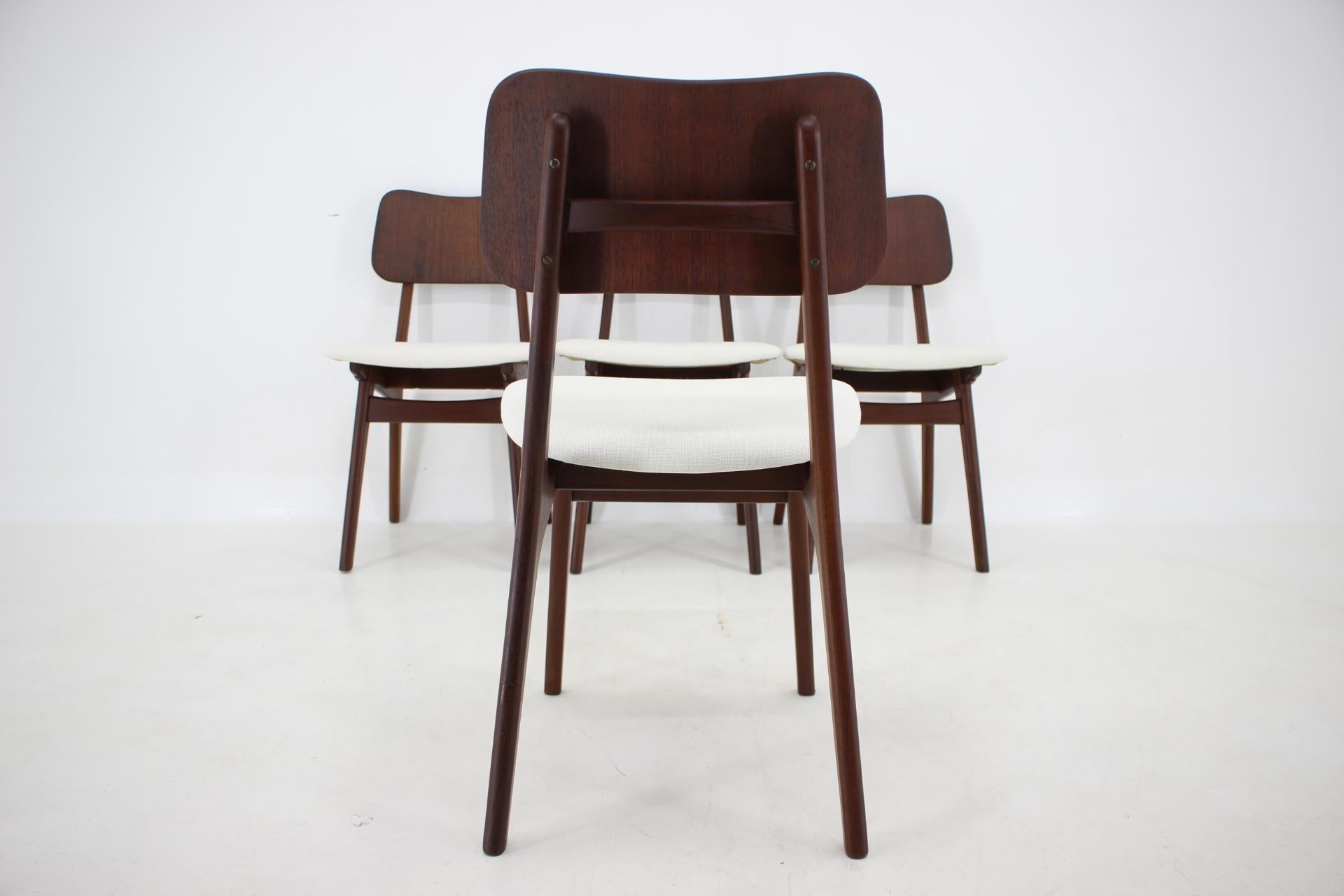 1960s Ib Kofod-Larsen Set Of 4 teak Dining Chairs Model 74, Denmark For Sale 2