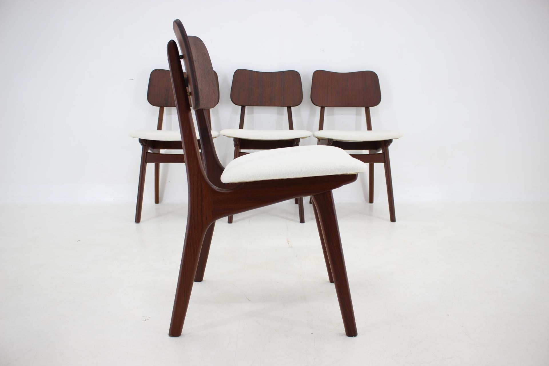 Wood 1960s Ib Kofod-Larsen Set Of 4 teak Dining Chairs Model 74, Denmark For Sale