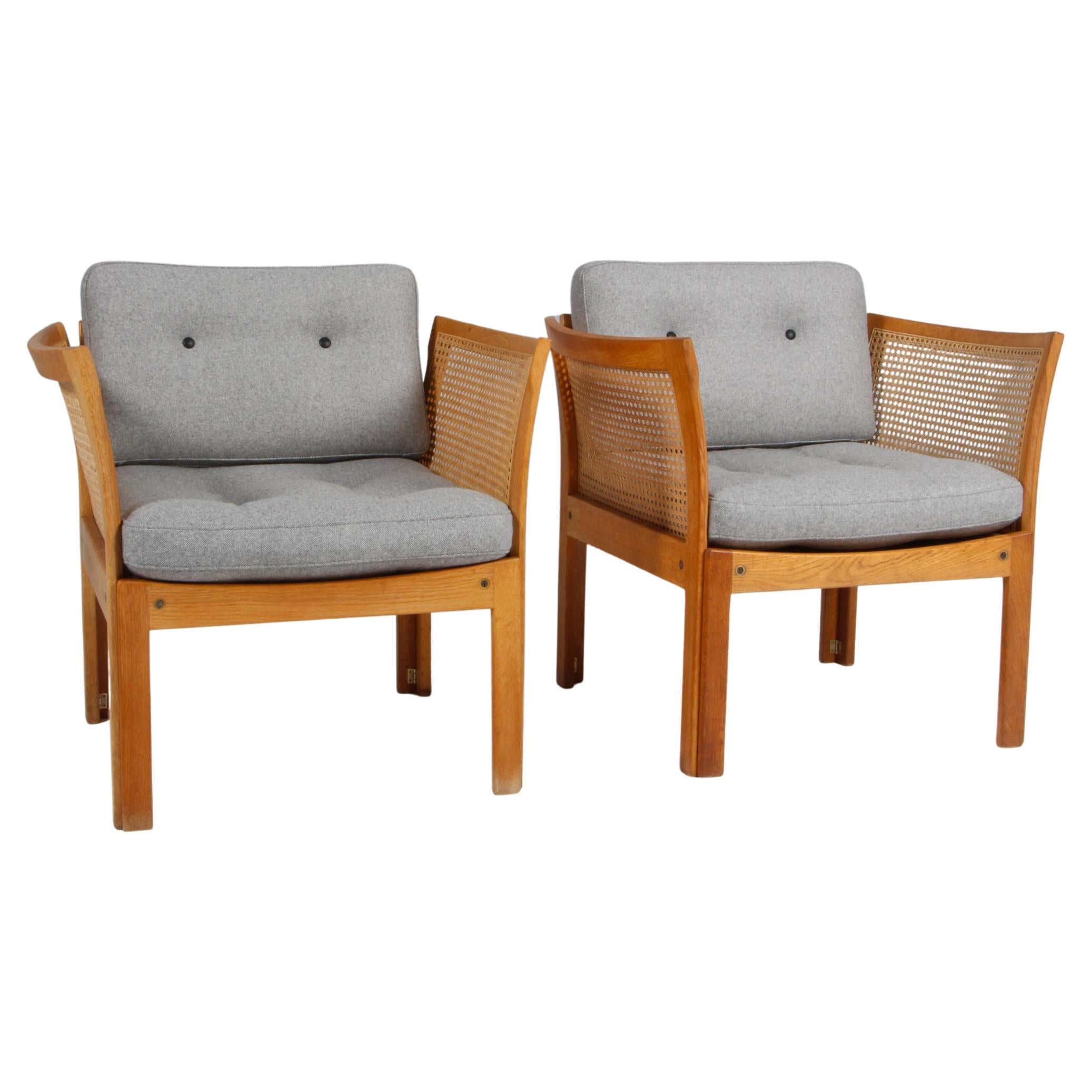 1960s Illum Wikkelsø Plexus Lounge Chairs in Oak and wool, CFC Silkeborg