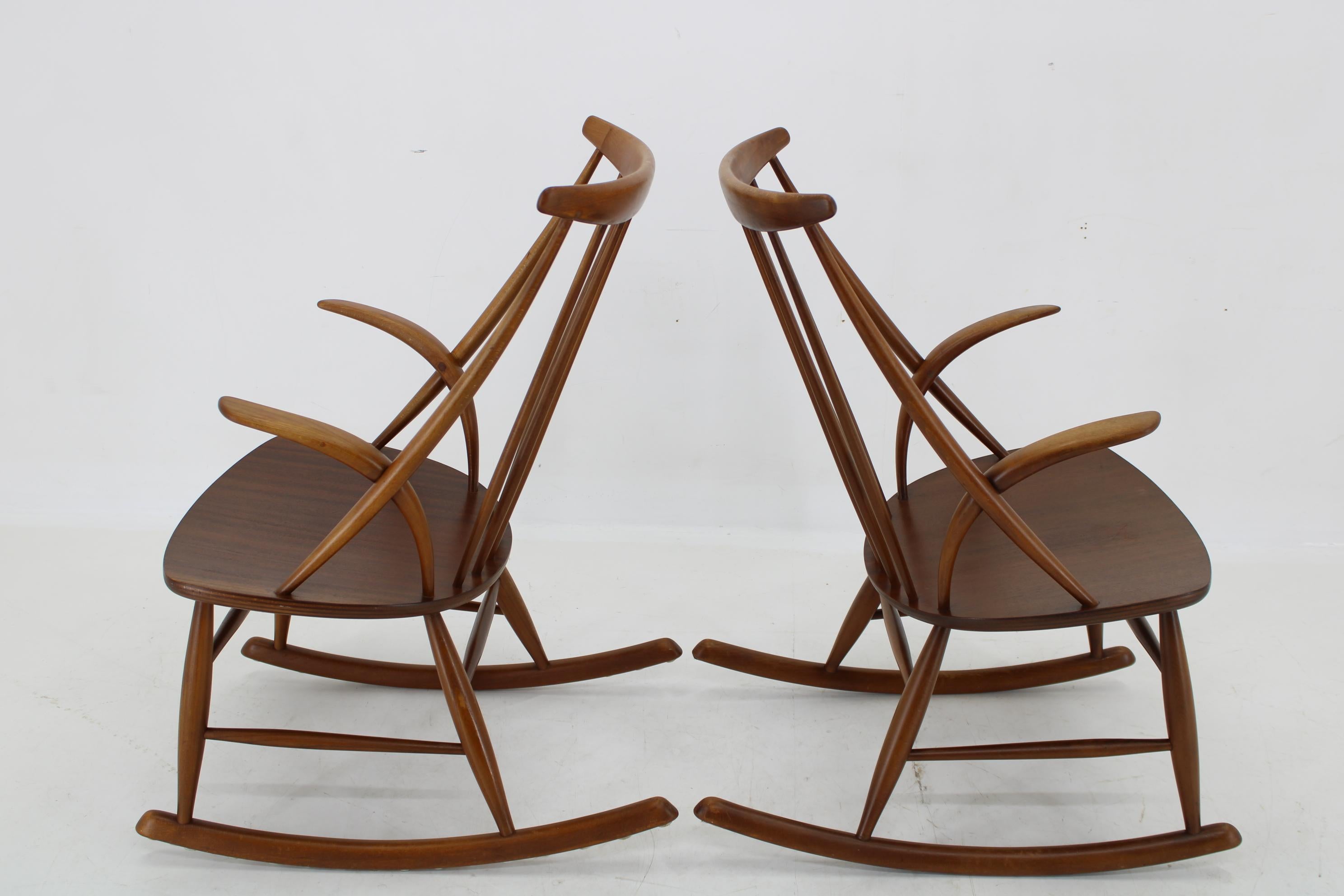 1960s Illum Wikkelso Gyngestol No. 3 Rocking Chair for Niels Eilersen, 2 items a For Sale 3