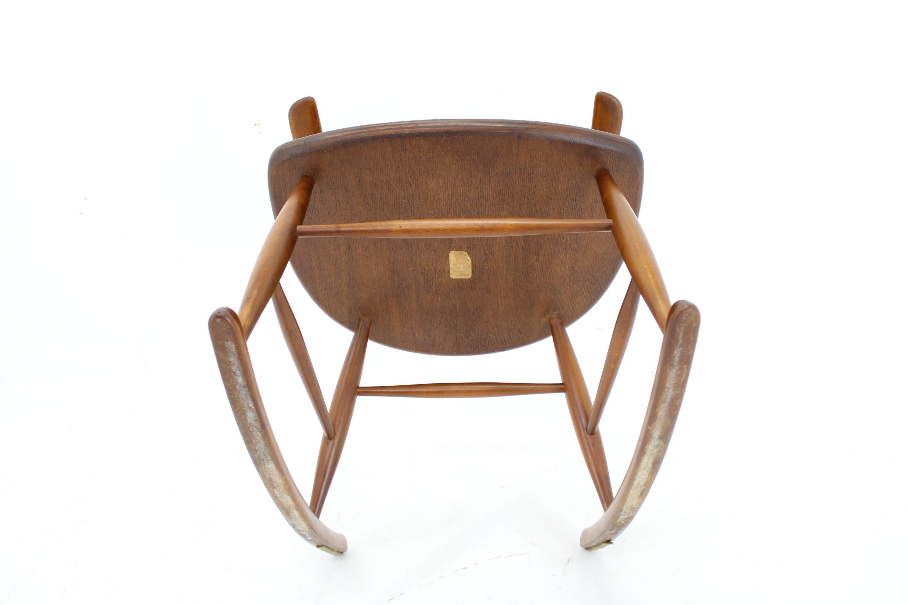 1960s Illum Wikkelso Gyngestol No. 3 Rocking Chair for Niels Eilersen, 2 items a For Sale 11