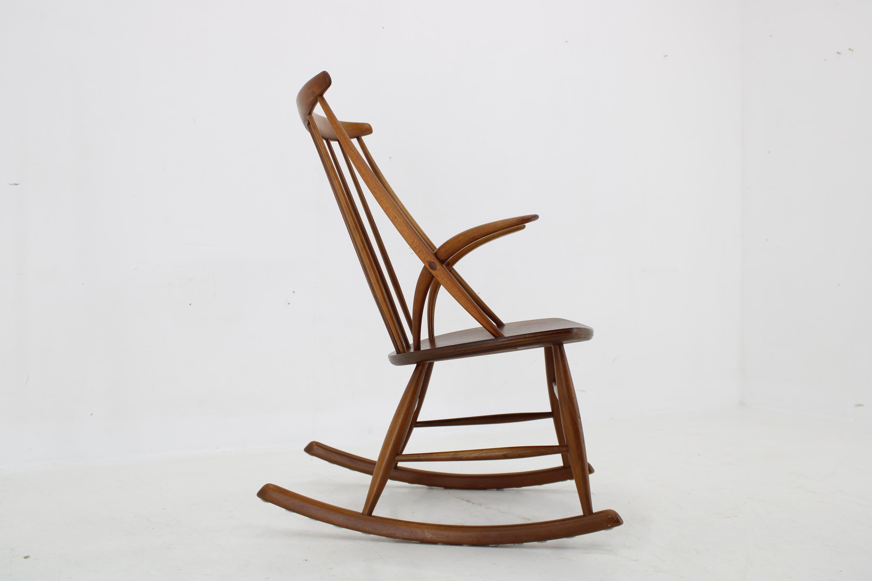 Mid-Century Modern 1960s Illum Wikkelso Gyngestol No. 3 Rocking Chair for Niels Eilersen, 2 items a For Sale