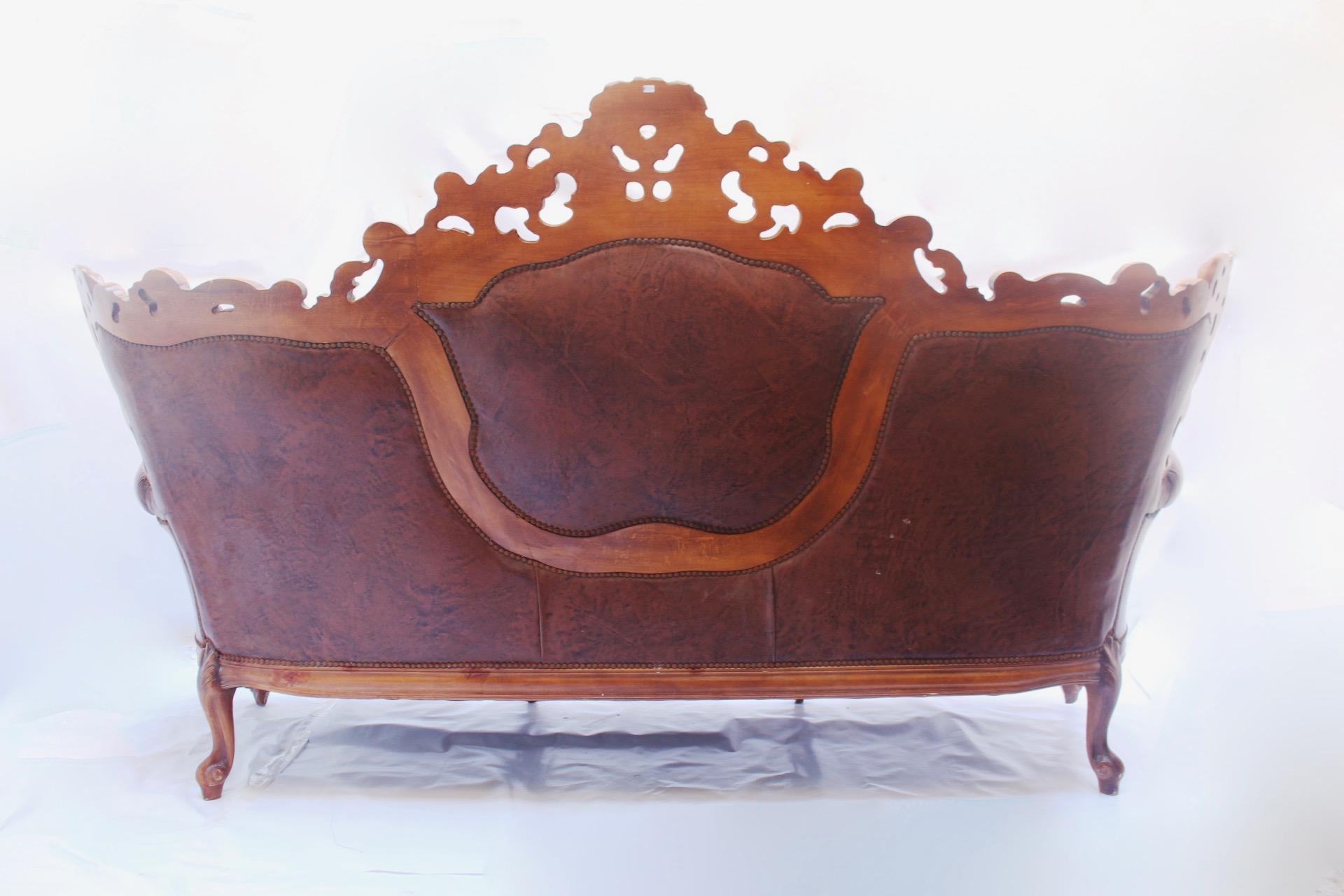 Midcentury Louis XV Rococo Capitonné Leather Canapé/Sofa/Couch by Mariano García For Sale 1