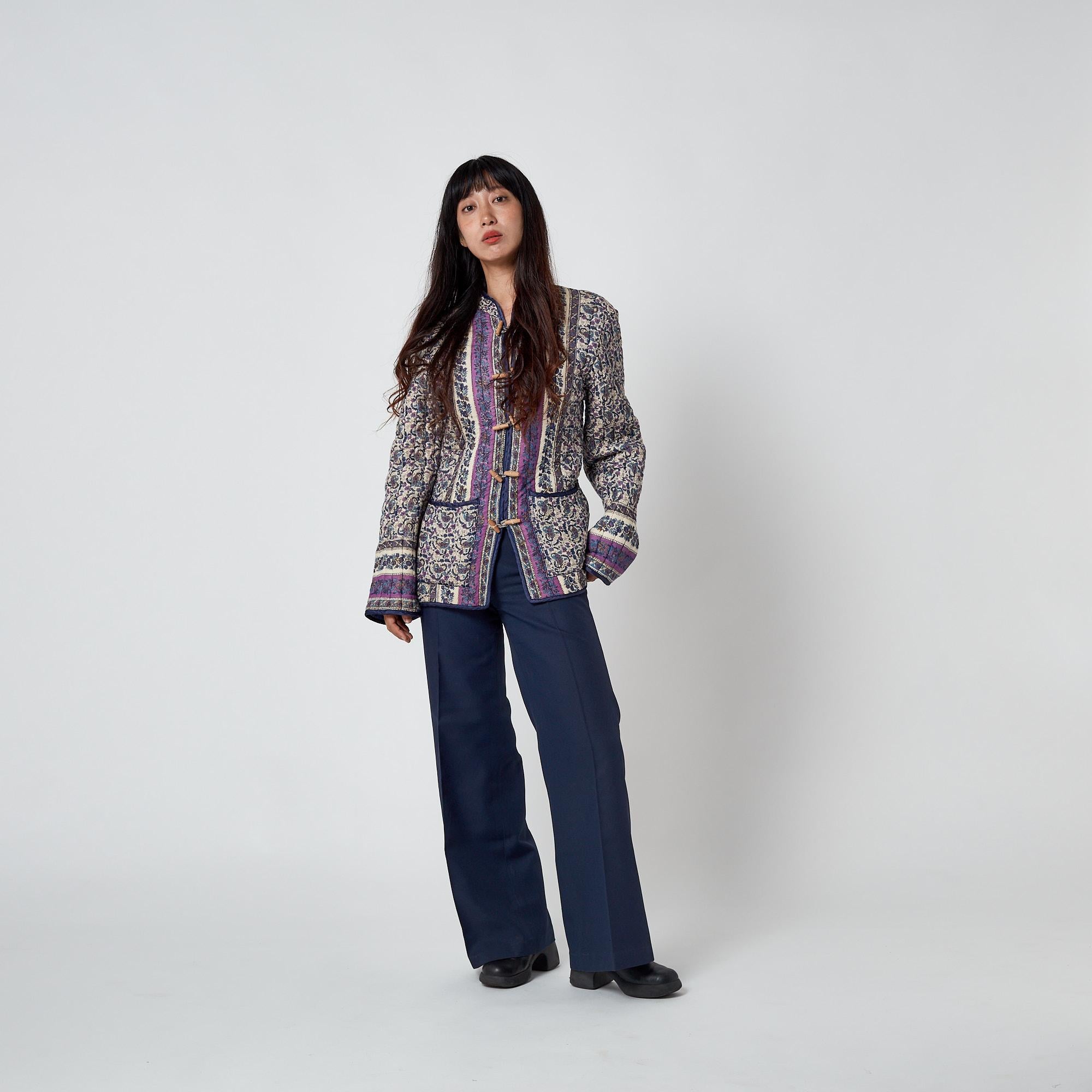 Veste indienne des années 1960 peinte à la main à imprimé cachemire en vente 3