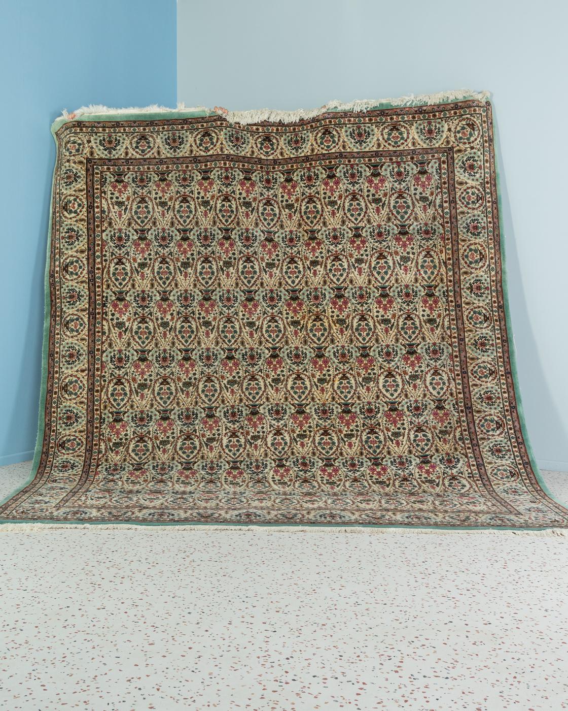 Wonderful oriental rug from the 1960s. High-quality pile with floral patterns in shades of cream, beige, green, red, mint and pink.

Quality Features:
Orientel carpet
Hand knotted
approx. 160,000 knots per m2
50-60 years old
100% virgin