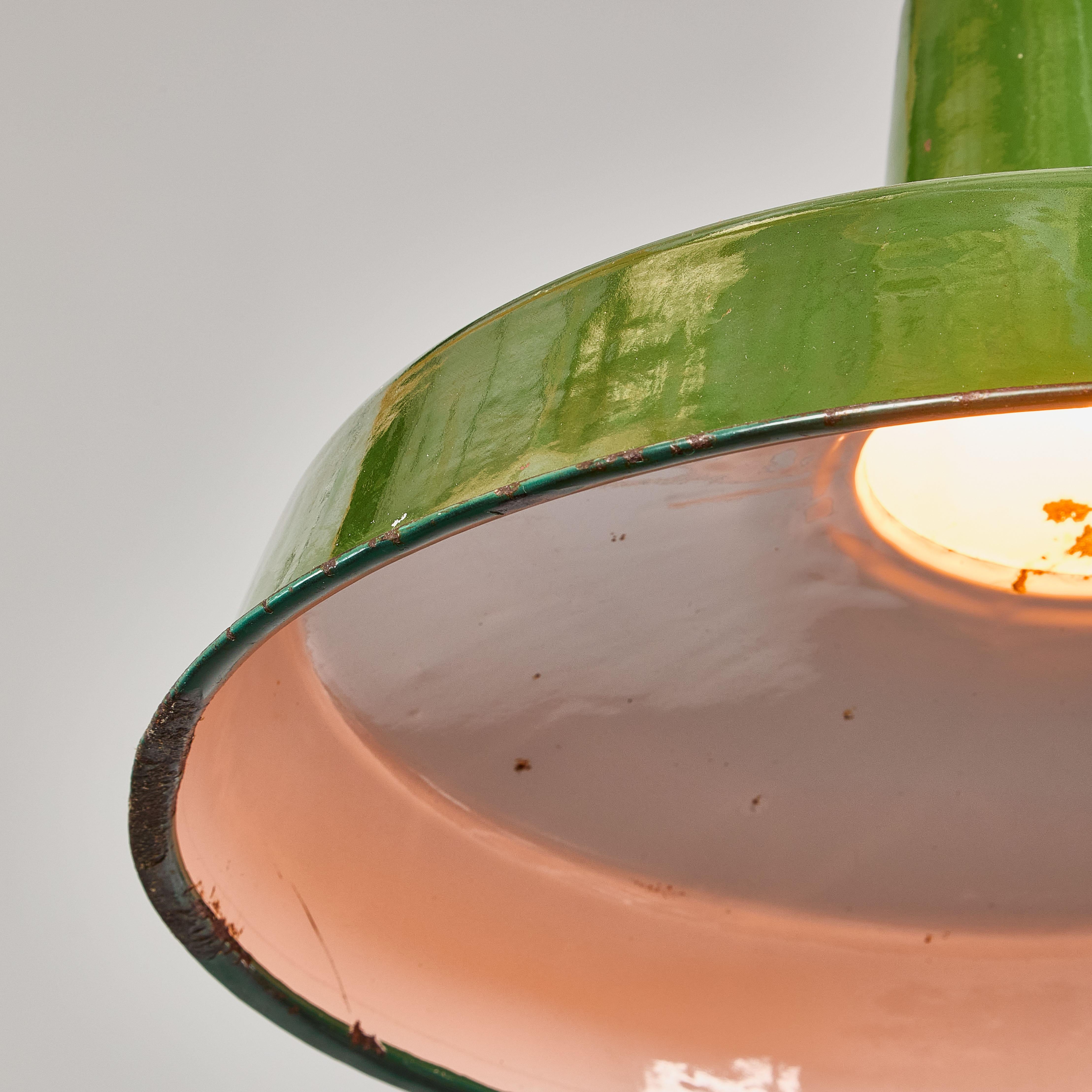 1960's Industrial Green Enamel Pendant Lamps For Sale 2