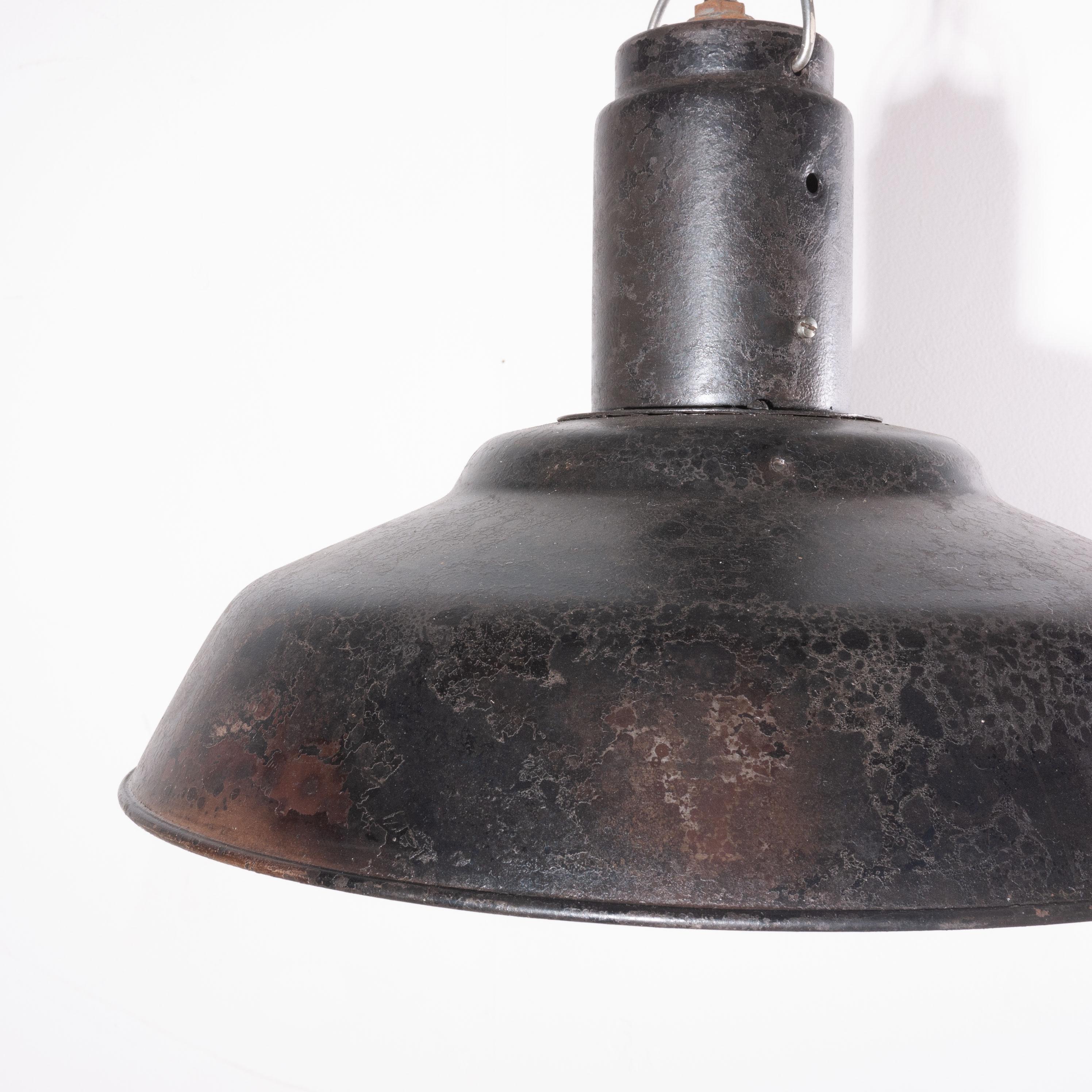 1960s Industrial Weathered Ceiling Pendant Lamp, Light Shades, Steel In Good Condition In Hook, Hampshire