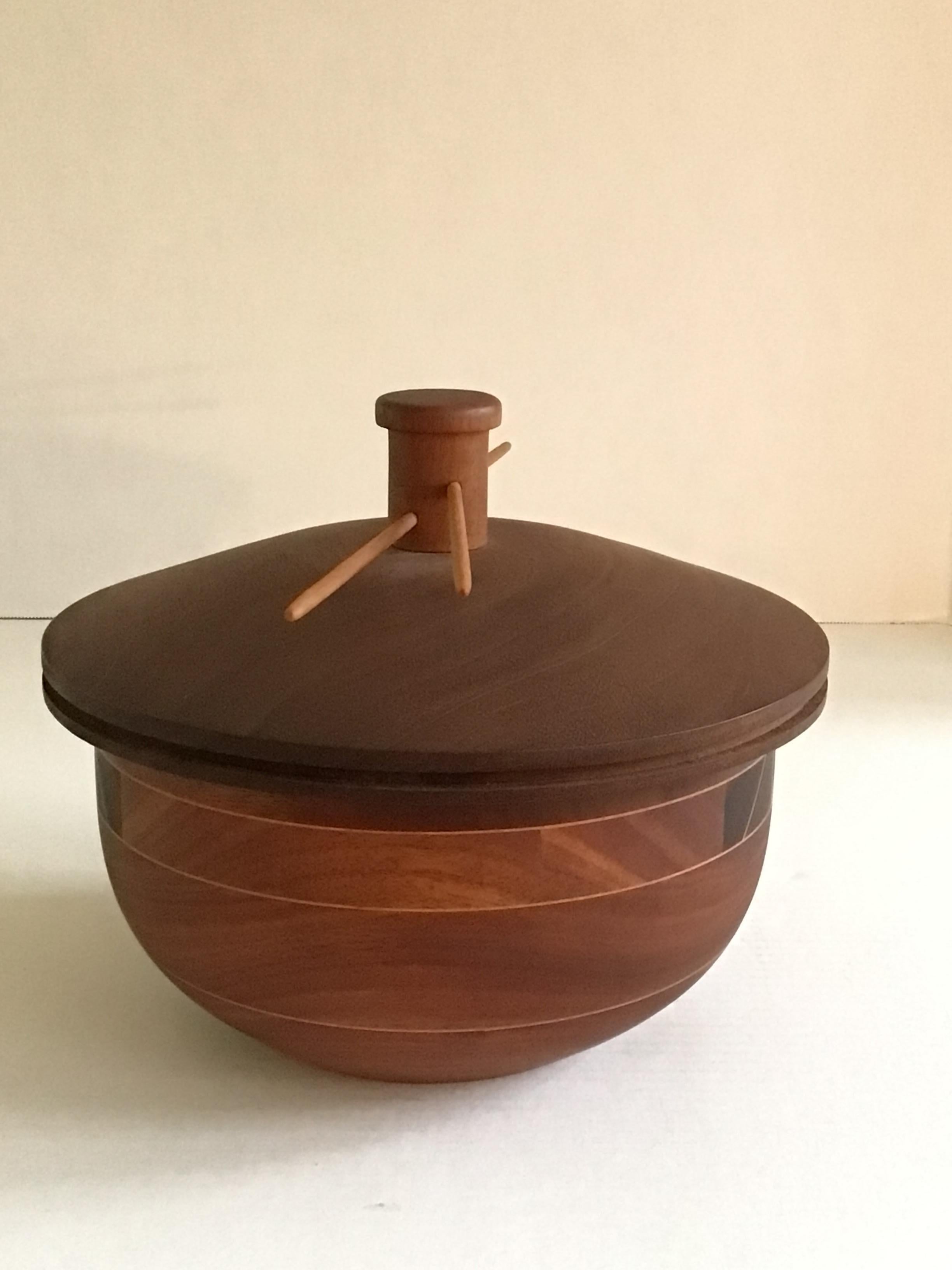 Anglo-Japanese 1960s Intricately Pattern Turned Laminated Wood Bowl with Lid For Sale