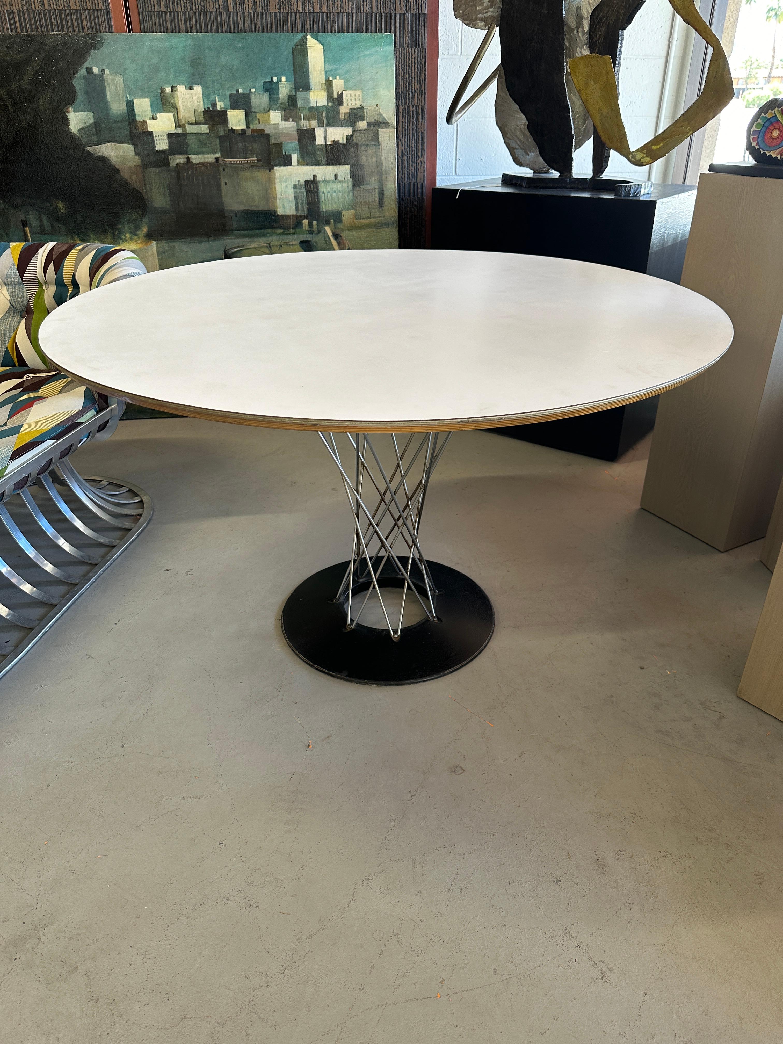 Mid-Century Modern 1960’s Isamu Noguchi for Knoll Cyclone Table 48 inch For Sale