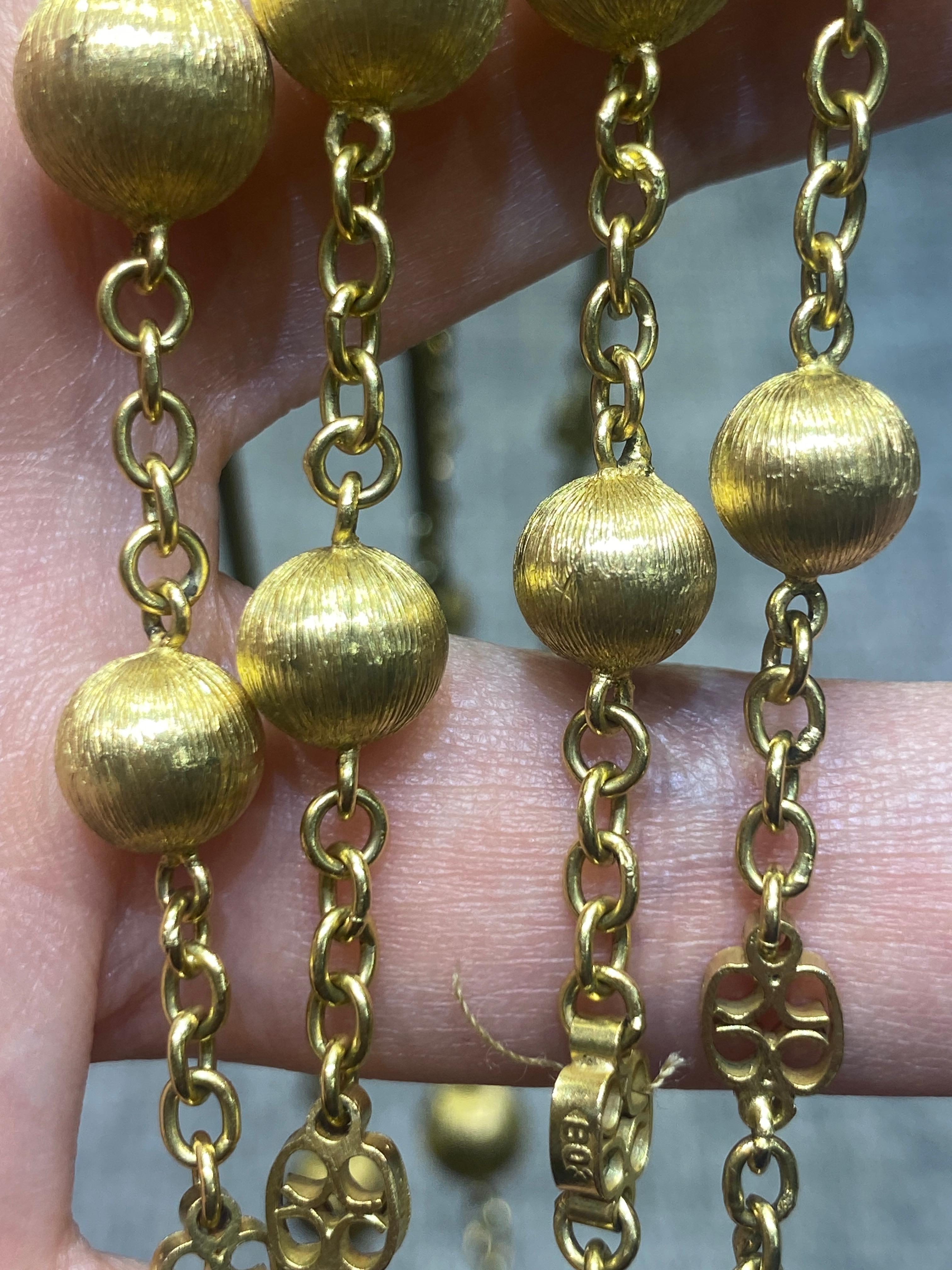 1960s Italian 18k gold hand engraved chain necklace 1