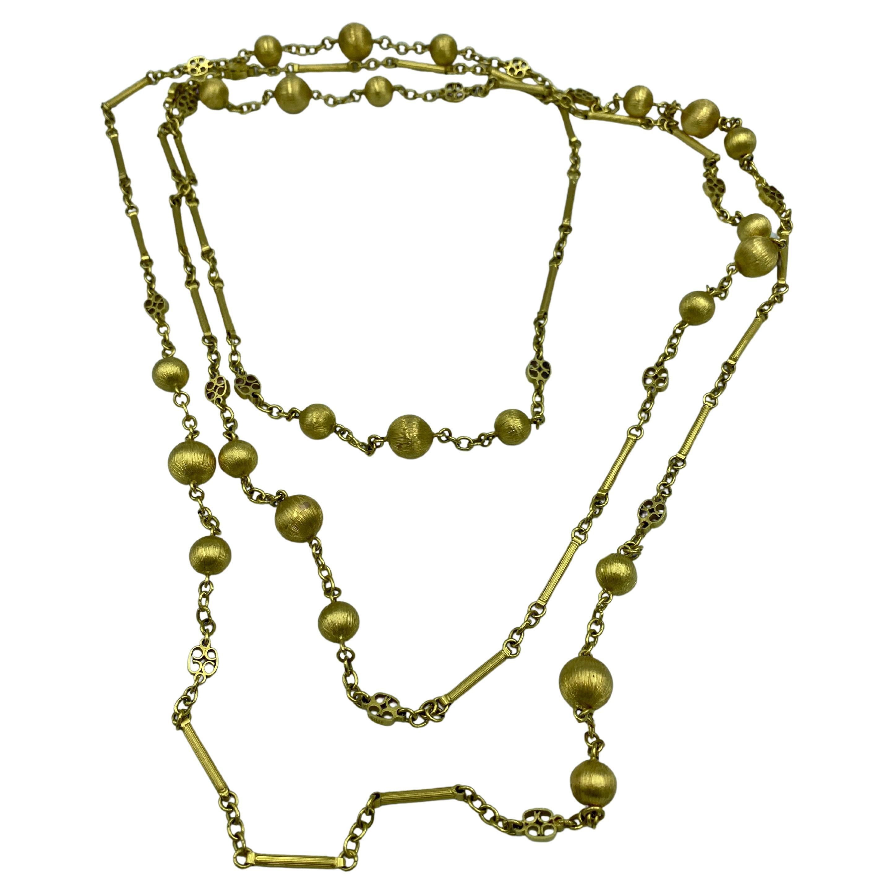 1960s Italian 18k gold hand engraved chain necklace For Sale