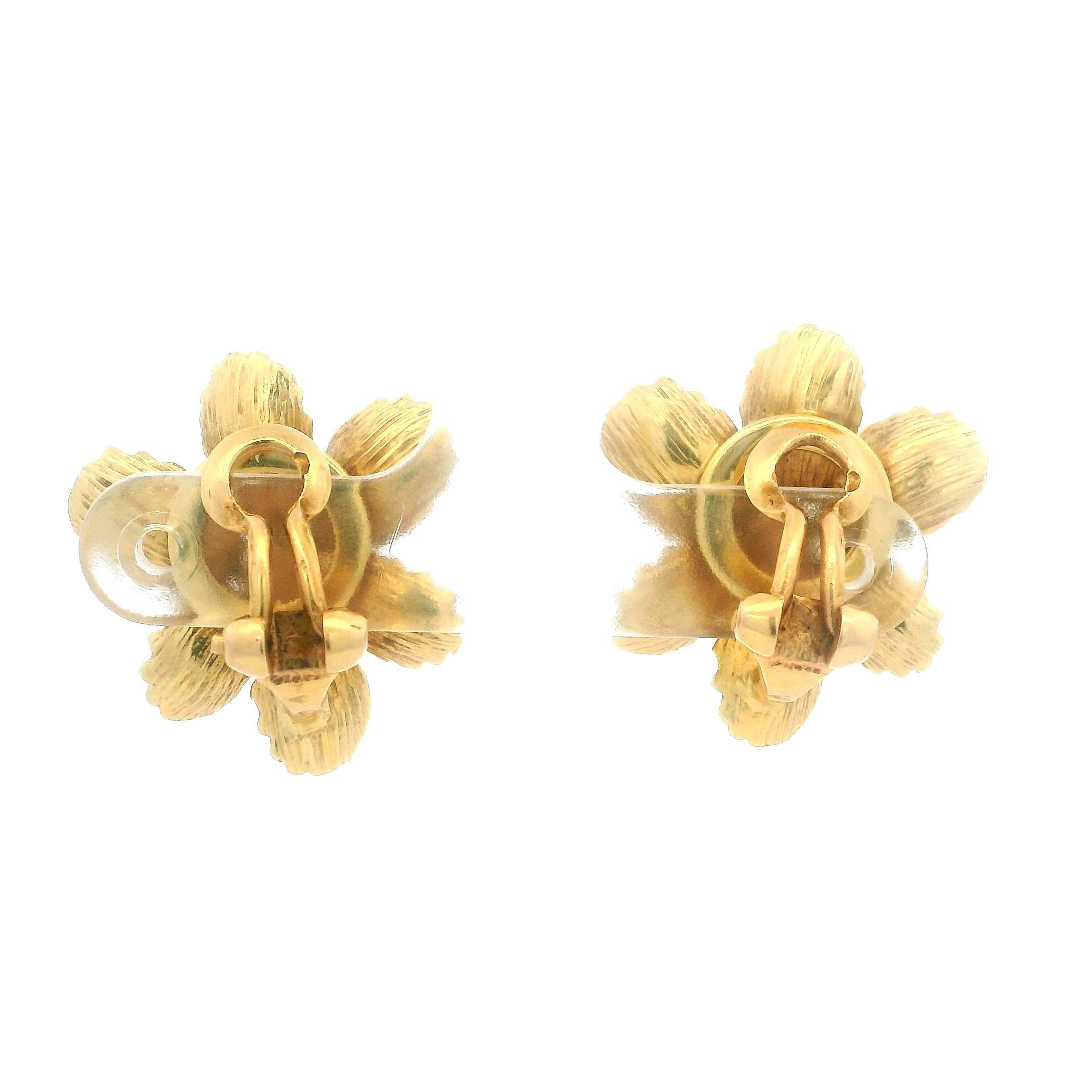 Orecchini floreali in oro 18 carati del 1960, Atelier Valenza, 10,40 g In condizioni ottime in vendita a Miami, FL