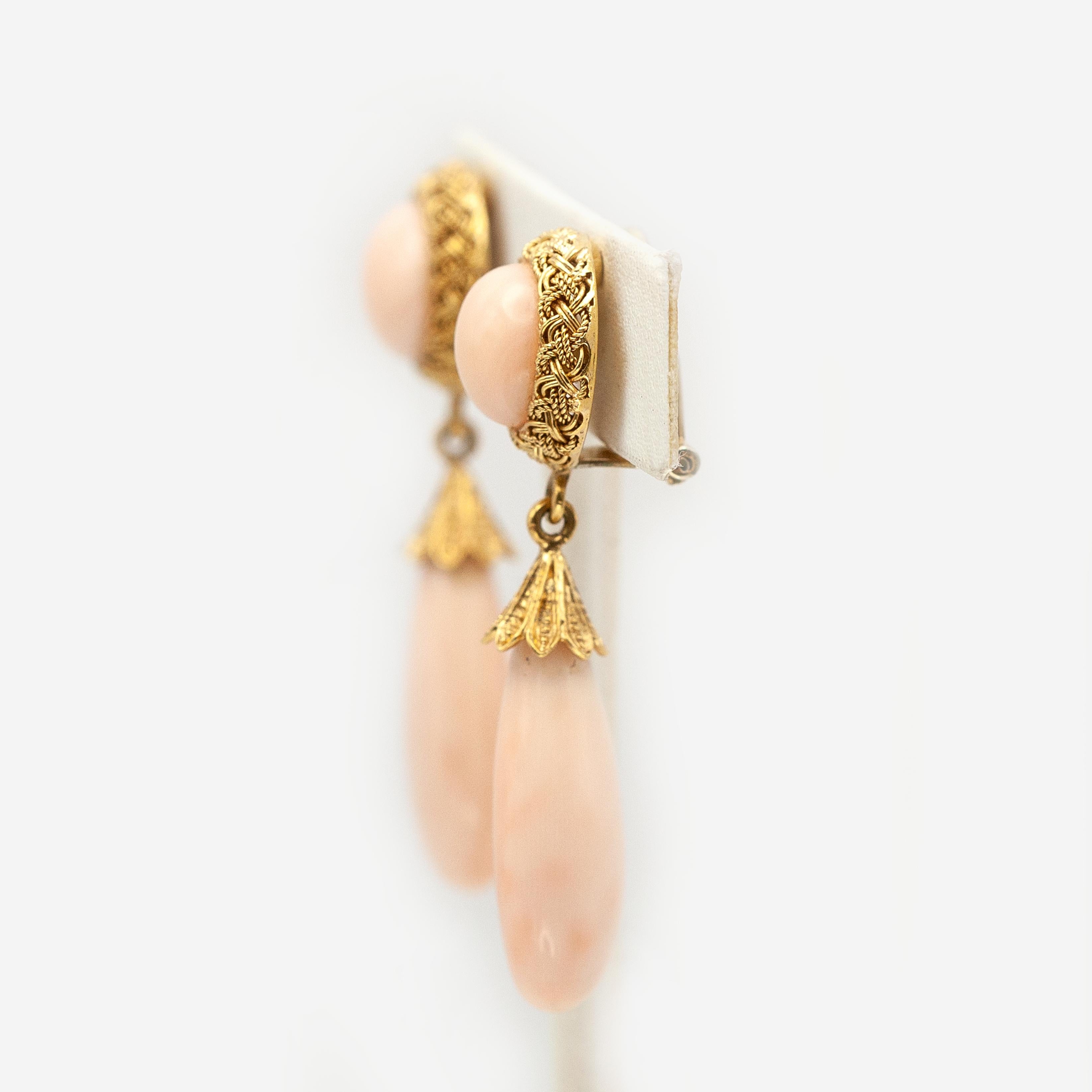 Cabochon Italy 18K YG Angel Skin Coral Drop Clip-on Earrings For Sale