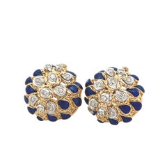 Pendientes italianos de oro amarillo de 18 quilates de los años 60 inspirados en un pavo real con esmalte azul y dia