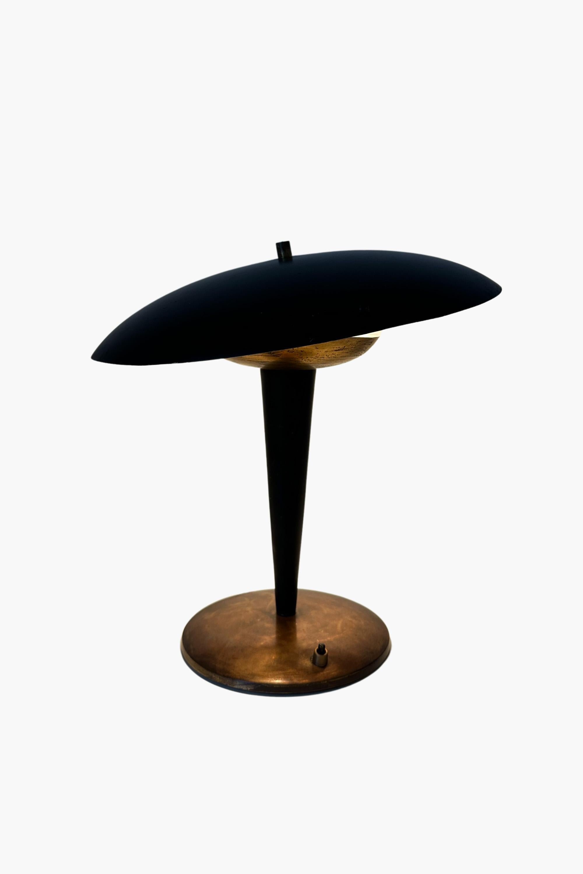Mid-20th Century 1960s Italian Adjustable Desk Lamp For Sale