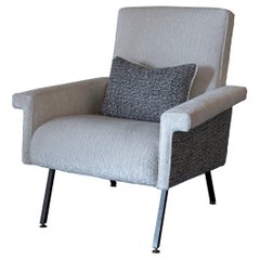 1960s Italian Armchair in White Jacquard Velvet and B/W Bouclè Fabric