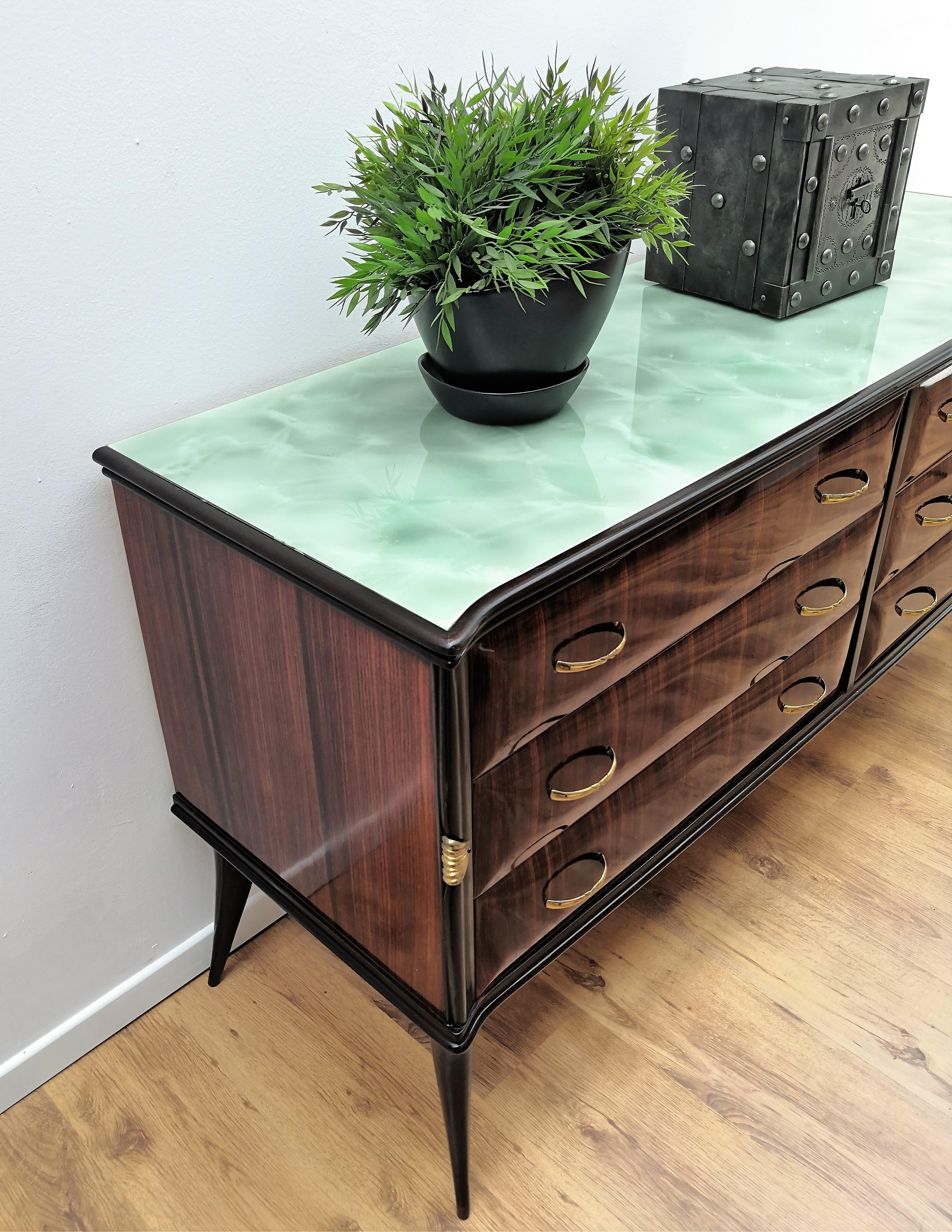 1960s Italian Art Deco Mid-Century Modern Wood, Glass and Brass Sideboard In Fair Condition In Carimate, Como