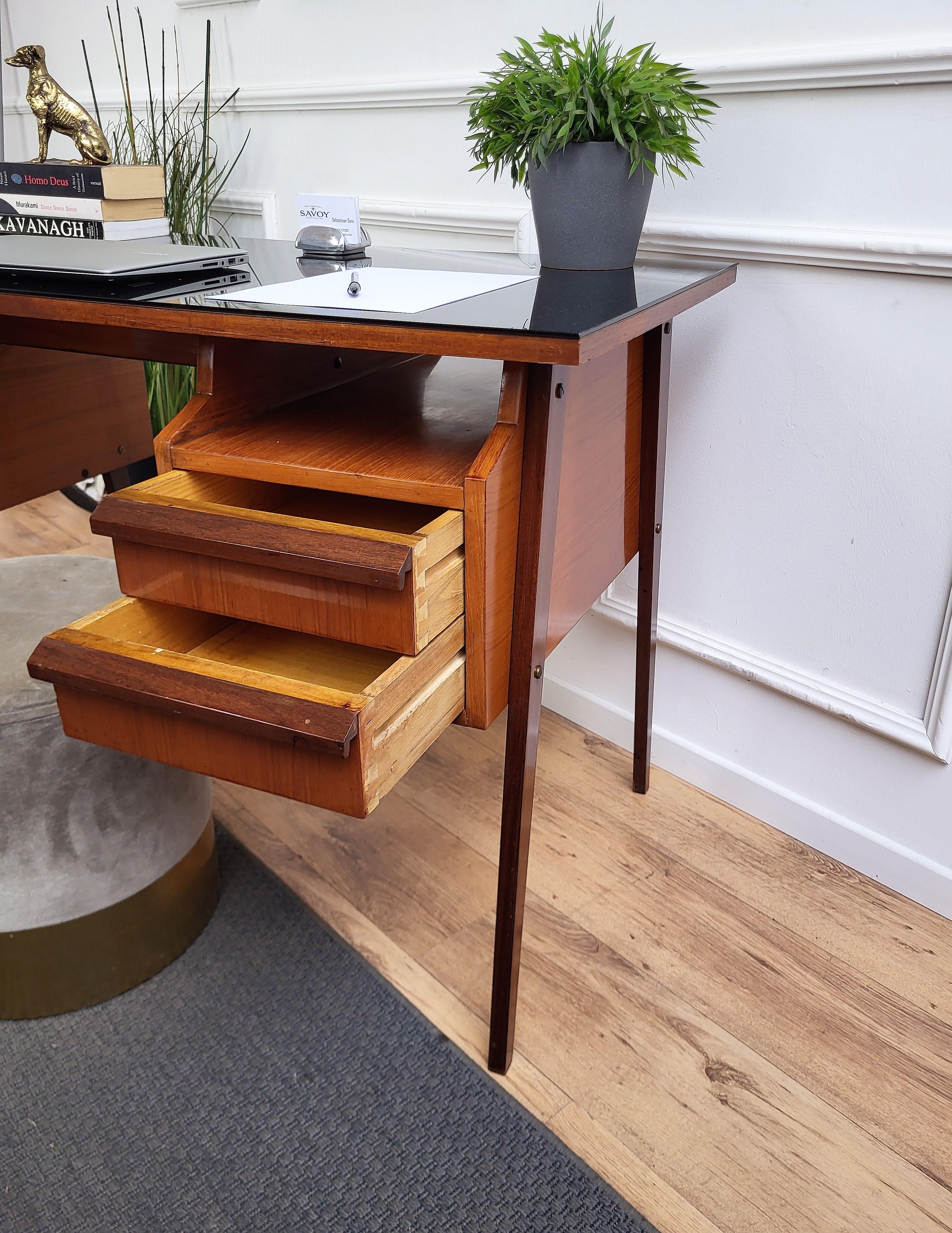 1960s Italian Art Deco Mid-Century Walnut Glass Top Desk Writing Table In Good Condition In Carimate, Como