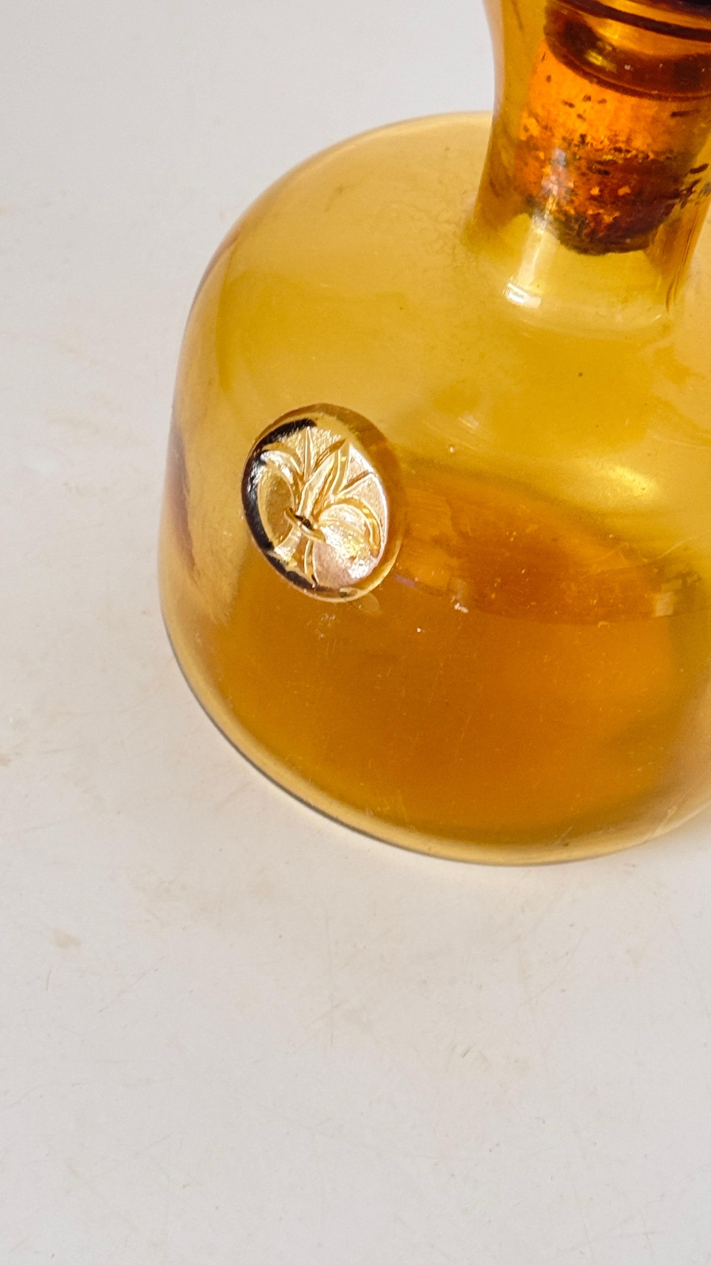 1960s Italian Art Glass Bottle with Large Blown Glass Stopper, Yellow-Orange Hue For Sale 5