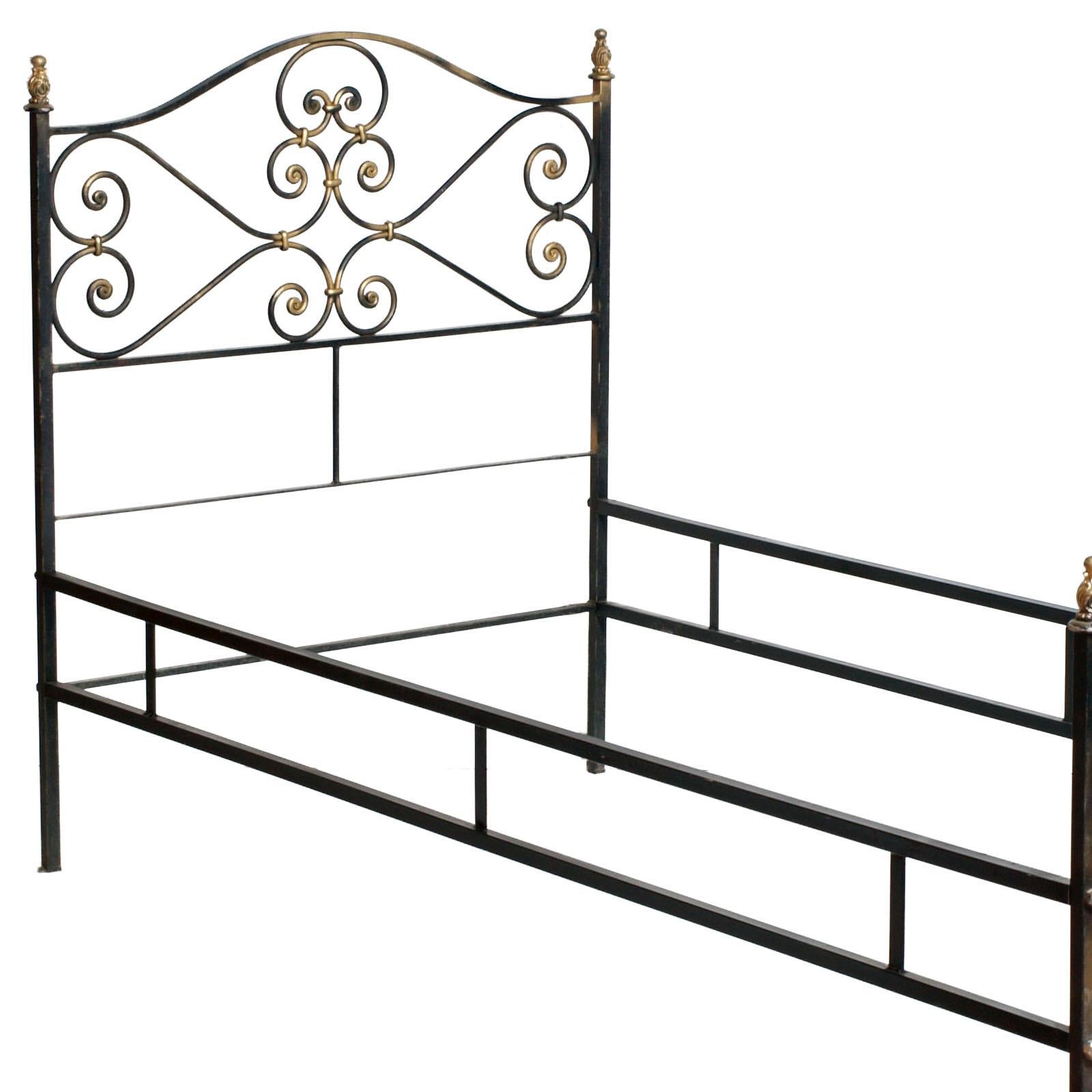 Italian single bed in painted wrought iron, golden parts, 1960s, Art Nouveau style

Measures cm: H 106/74, W 200, D 90.