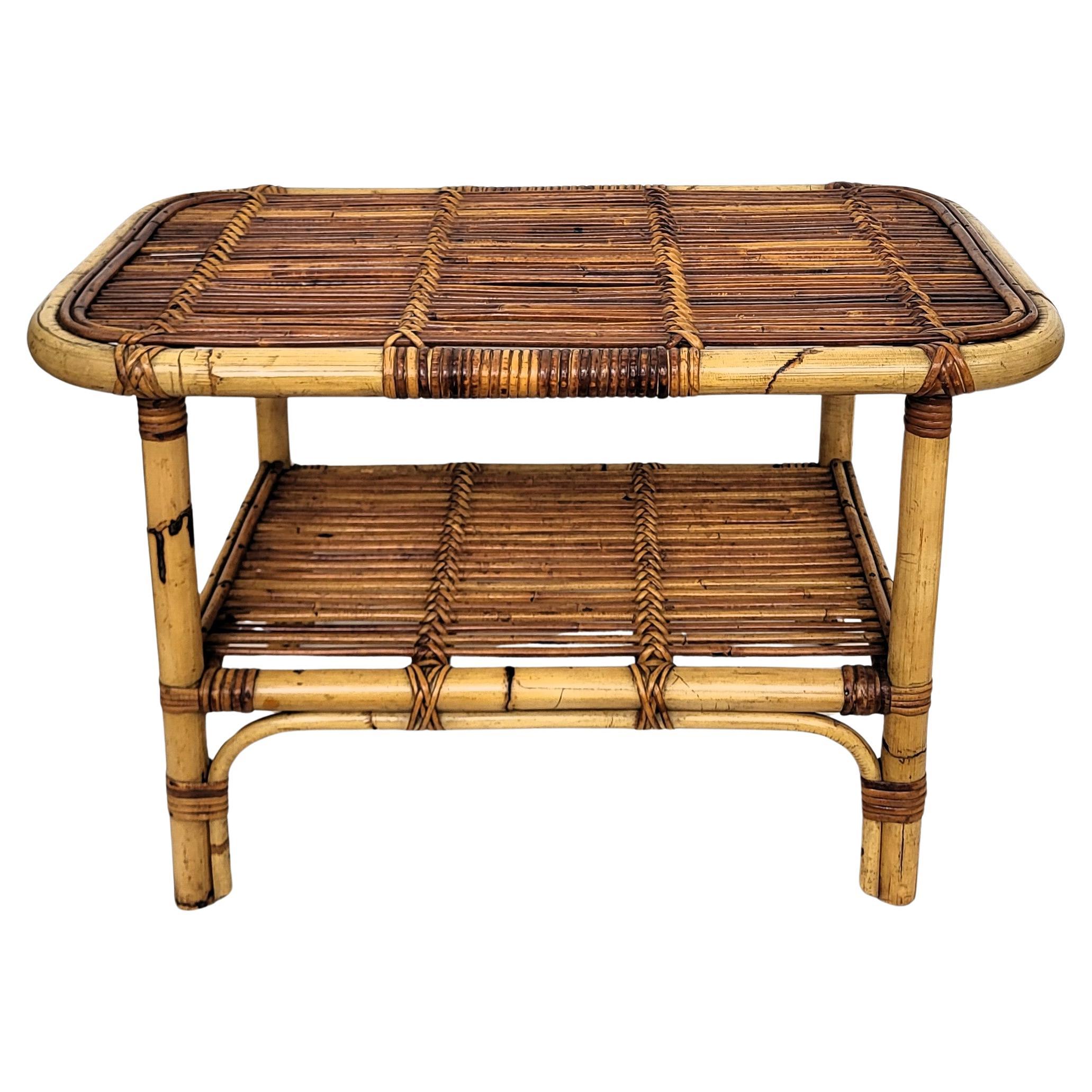 Couchtisch/Beistelltisch aus italienischem Bambus und Rattan, Bohemian French Riviera, 1960er Jahre